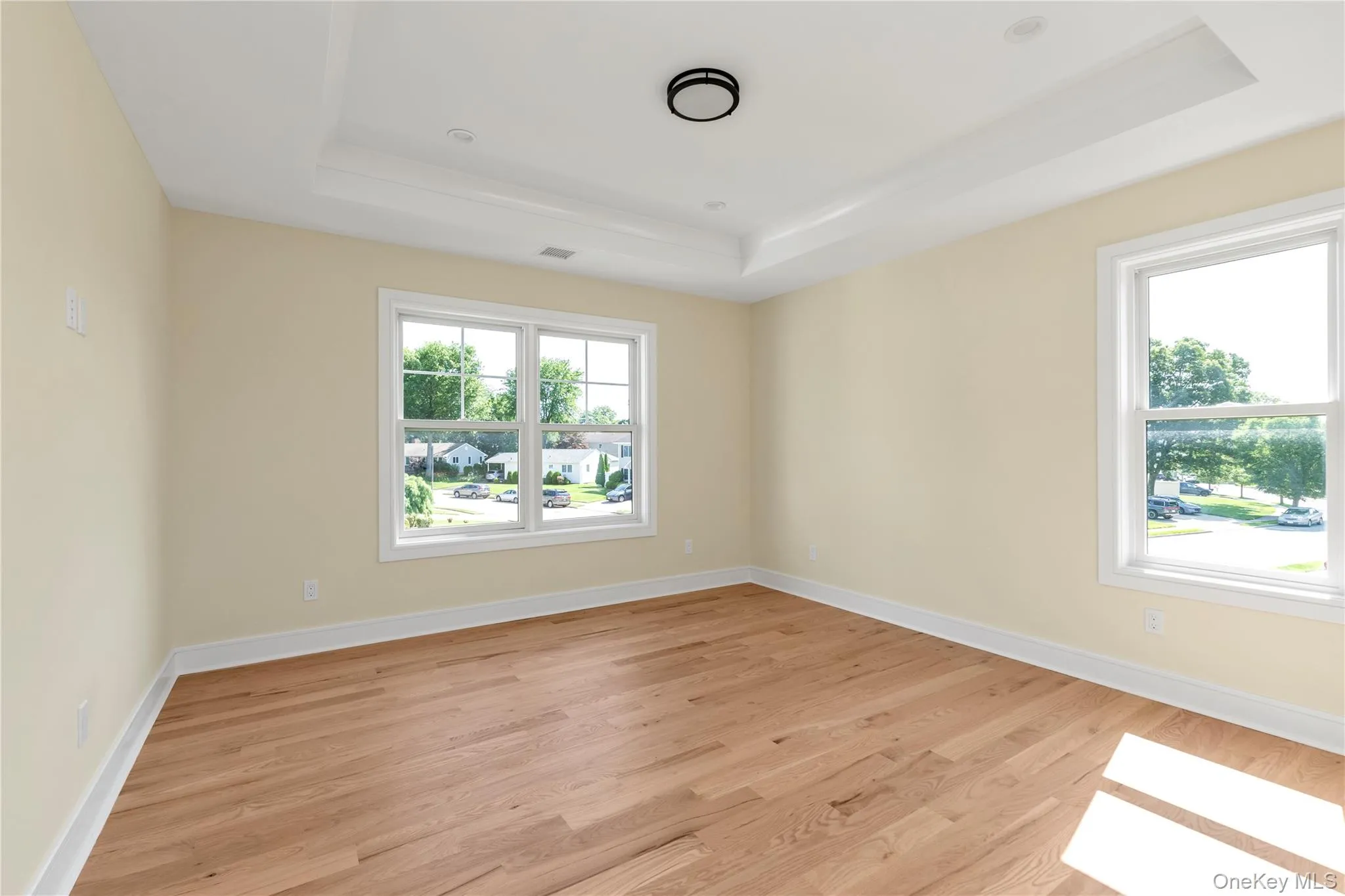 23 Garden Circle, Oyster Bay, NY, 5 Bedrooms Bedrooms, 9 Rooms Rooms,4 BathroomsBathrooms,Residential,For Rent,Garden,0,1016366 23 Garden Circle, Oyster Bay, NY, 5 Bedrooms Bedrooms, 9 Rooms Rooms,4 BathroomsBathrooms,Residential,For Rent,Garden,0,1016366