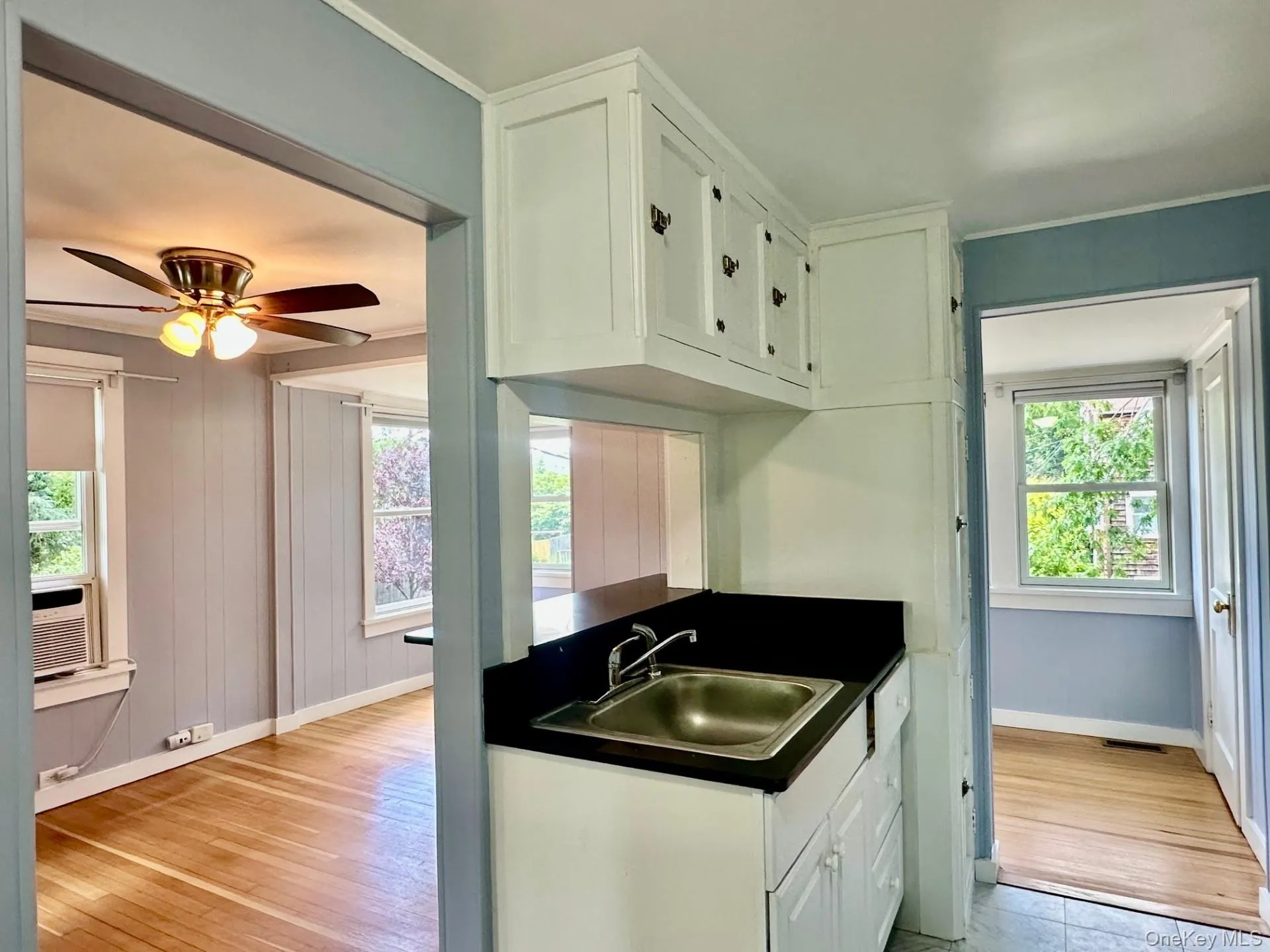 20 Folger Street, Islip, NY, 3 Rooms Rooms,1 BathroomBathrooms,Residential Lease,For Rent,Folger,0,1016372 20 Folger Street, Islip, NY, 3 Rooms Rooms,1 BathroomBathrooms,Residential Lease,For Rent,Folger,0,1016372