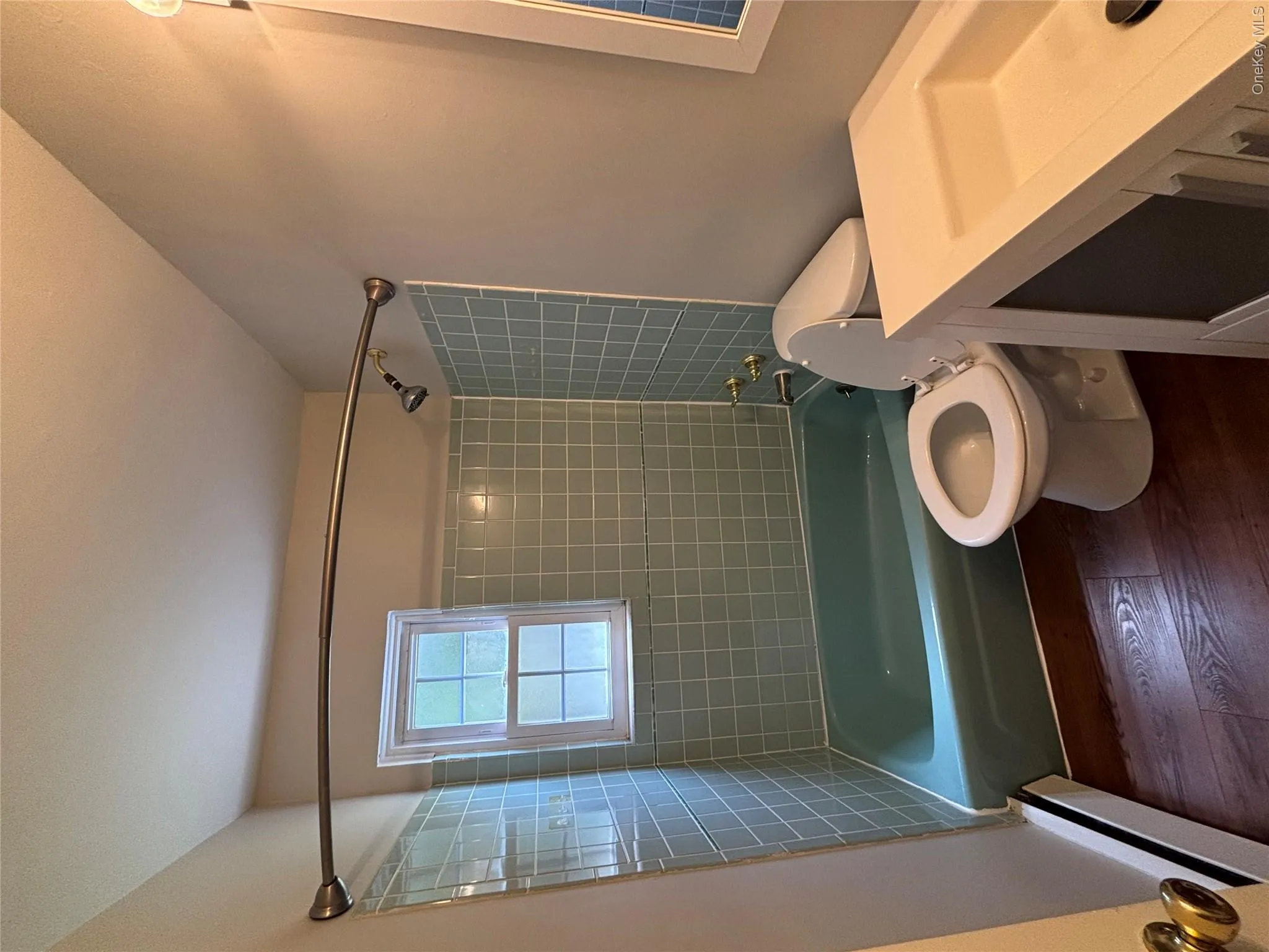 6 Colonial Road, Beacon, NY, 2 Bedrooms Bedrooms, 6 Rooms Rooms,1 BathroomBathrooms,Residential Lease,For Rent,Colonial,0,1016373 6 Colonial Road, Beacon, NY, 2 Bedrooms Bedrooms, 6 Rooms Rooms,1 BathroomBathrooms,Residential Lease,For Rent,Colonial,0,1016373