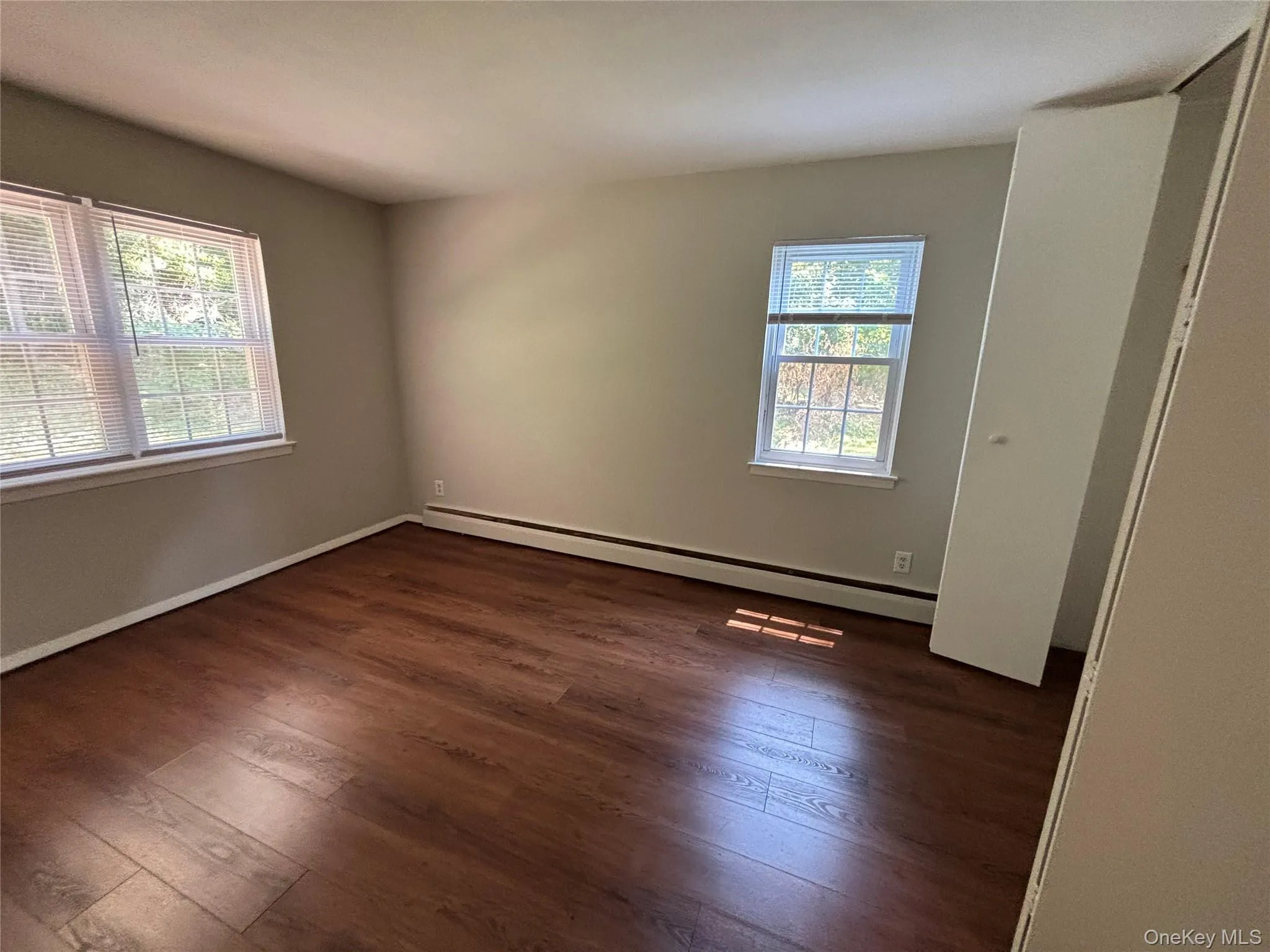 6 Colonial Road, Beacon, NY, 2 Bedrooms Bedrooms, 6 Rooms Rooms,1 BathroomBathrooms,Residential Lease,For Rent,Colonial,0,1016373 6 Colonial Road, Beacon, NY, 2 Bedrooms Bedrooms, 6 Rooms Rooms,1 BathroomBathrooms,Residential Lease,For Rent,Colonial,0,1016373