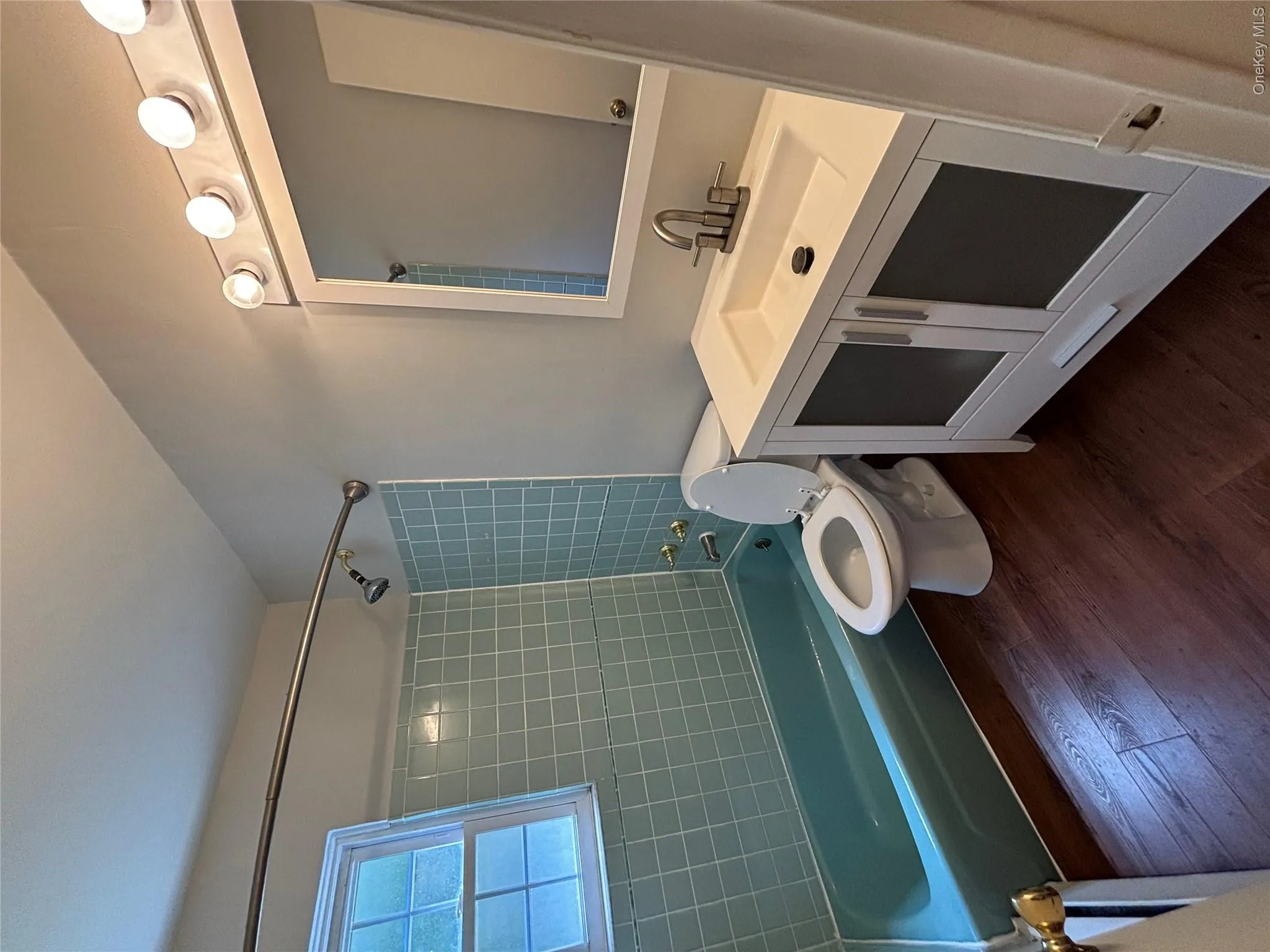 6 Colonial Road, Beacon, NY, 2 Bedrooms Bedrooms, 6 Rooms Rooms,1 BathroomBathrooms,Residential Lease,For Rent,Colonial,0,1016373 6 Colonial Road, Beacon, NY, 2 Bedrooms Bedrooms, 6 Rooms Rooms,1 BathroomBathrooms,Residential Lease,For Rent,Colonial,0,1016373