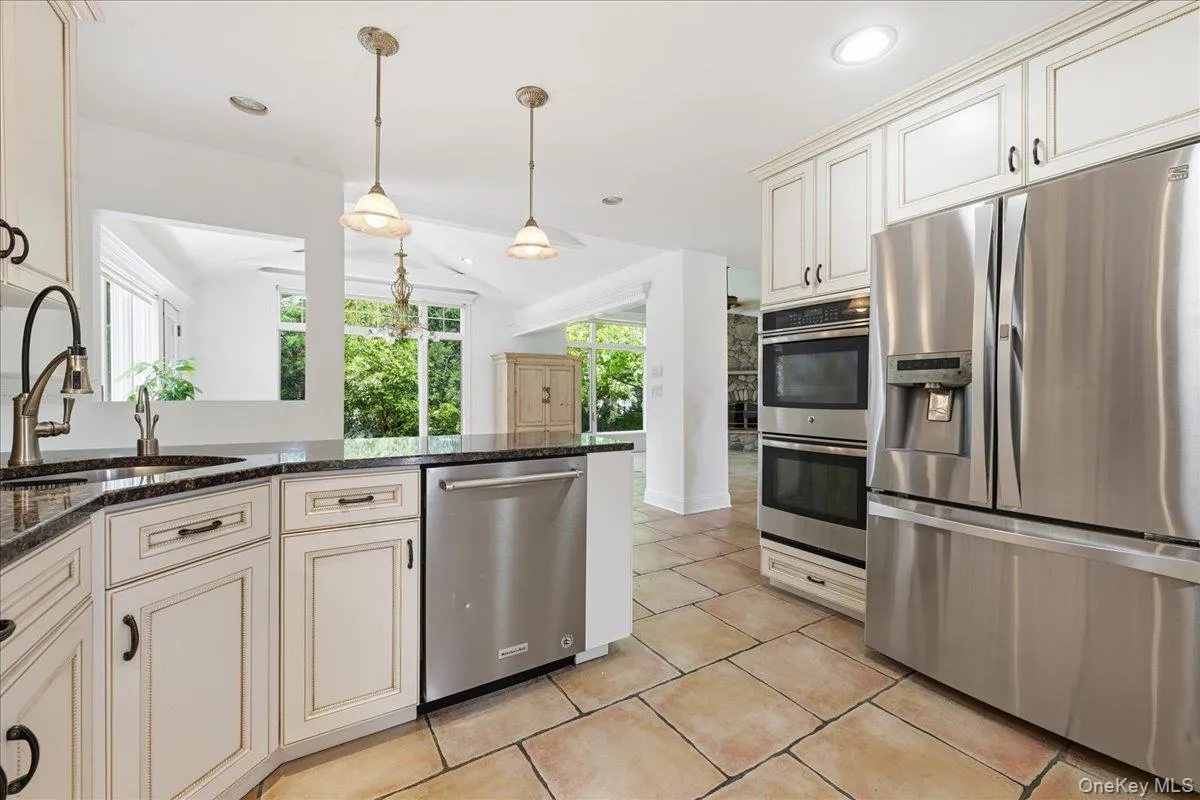 15 Seneca Place, Oyster Bay, NY, 5 Bedrooms Bedrooms, 8 Rooms Rooms,3 BathroomsBathrooms,Residential,For Rent,Seneca,0,1016378 15 Seneca Place, Oyster Bay, NY, 5 Bedrooms Bedrooms, 8 Rooms Rooms,3 BathroomsBathrooms,Residential,For Rent,Seneca,0,1016378