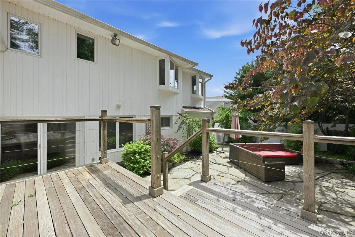 15 Seneca Place, Oyster Bay, NY, 5 Bedrooms Bedrooms, 8 Rooms Rooms,3 BathroomsBathrooms,Residential,For Rent,Seneca,0,1016378 15 Seneca Place, Oyster Bay, NY, 5 Bedrooms Bedrooms, 8 Rooms Rooms,3 BathroomsBathrooms,Residential,For Rent,Seneca,0,1016378