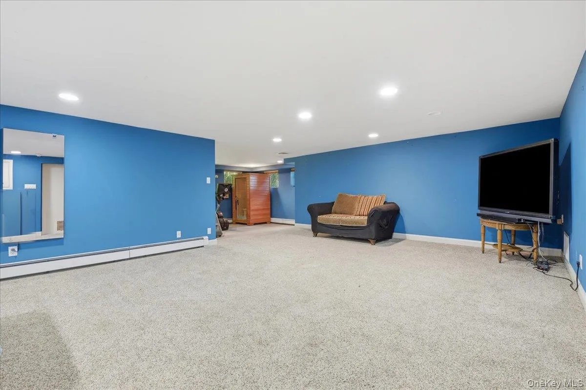 15 Seneca Place, Oyster Bay, NY, 5 Bedrooms Bedrooms, 8 Rooms Rooms,3 BathroomsBathrooms,Residential,For Rent,Seneca,0,1016378 15 Seneca Place, Oyster Bay, NY, 5 Bedrooms Bedrooms, 8 Rooms Rooms,3 BathroomsBathrooms,Residential,For Rent,Seneca,0,1016378