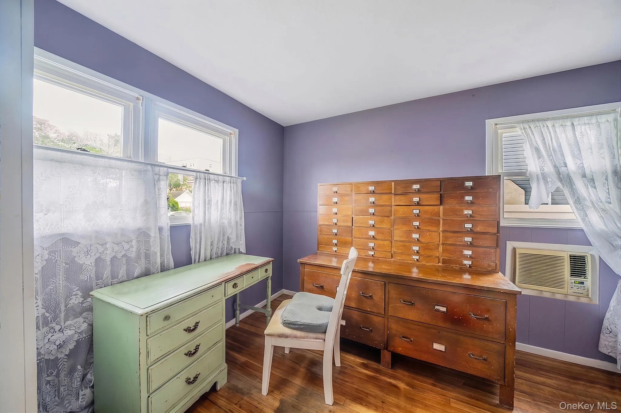 18 Bay Drive, Islip, NY, 4 Bedrooms Bedrooms, 8 Rooms Rooms,2 BathroomsBathrooms,Residential,For Rent,Bay,0,KEY1016380 18 Bay Drive, Islip, NY, 4 Bedrooms Bedrooms, 8 Rooms Rooms,2 BathroomsBathrooms,Residential,For Rent,Bay,0,KEY1016380