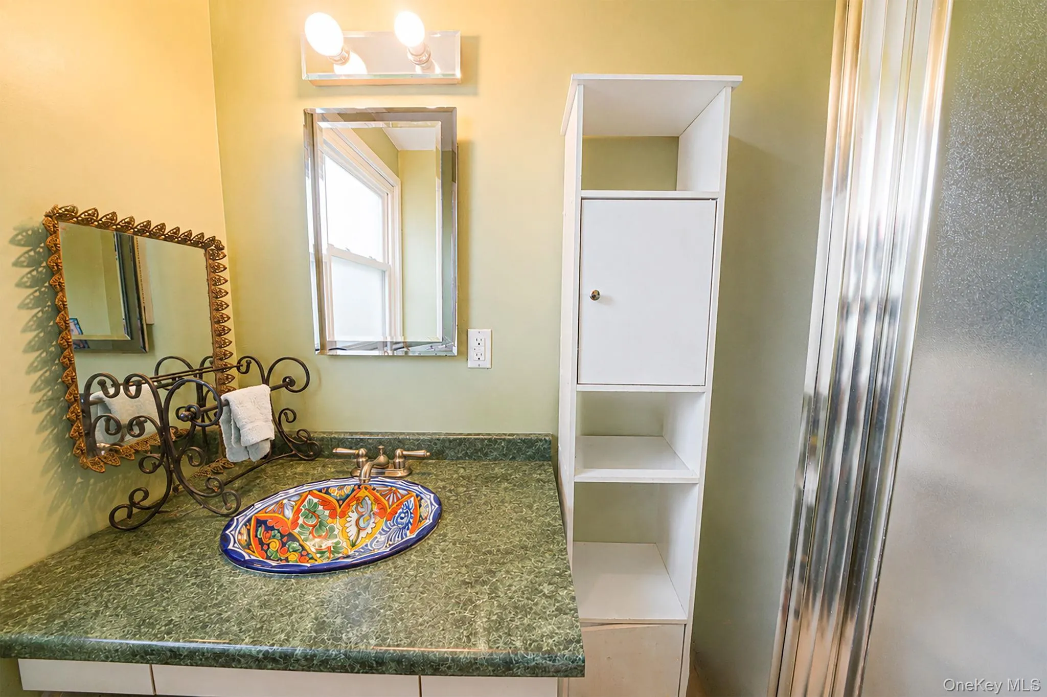 18 Bay Drive, Islip, NY, 4 Bedrooms Bedrooms, 8 Rooms Rooms,2 BathroomsBathrooms,Residential,For Rent,Bay,0,KEY1016380 18 Bay Drive, Islip, NY, 4 Bedrooms Bedrooms, 8 Rooms Rooms,2 BathroomsBathrooms,Residential,For Rent,Bay,0,KEY1016380