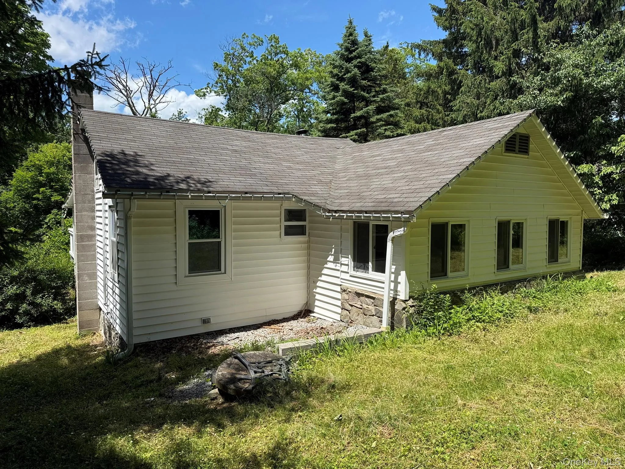 25 Gloria Trail, Monroe, NY, 1 Bedroom Bedrooms, 5 Rooms Rooms,1 BathroomBathrooms,Residential,For Rent,Gloria,0,1016381 25 Gloria Trail, Monroe, NY, 1 Bedroom Bedrooms, 5 Rooms Rooms,1 BathroomBathrooms,Residential,For Rent,Gloria,0,1016381