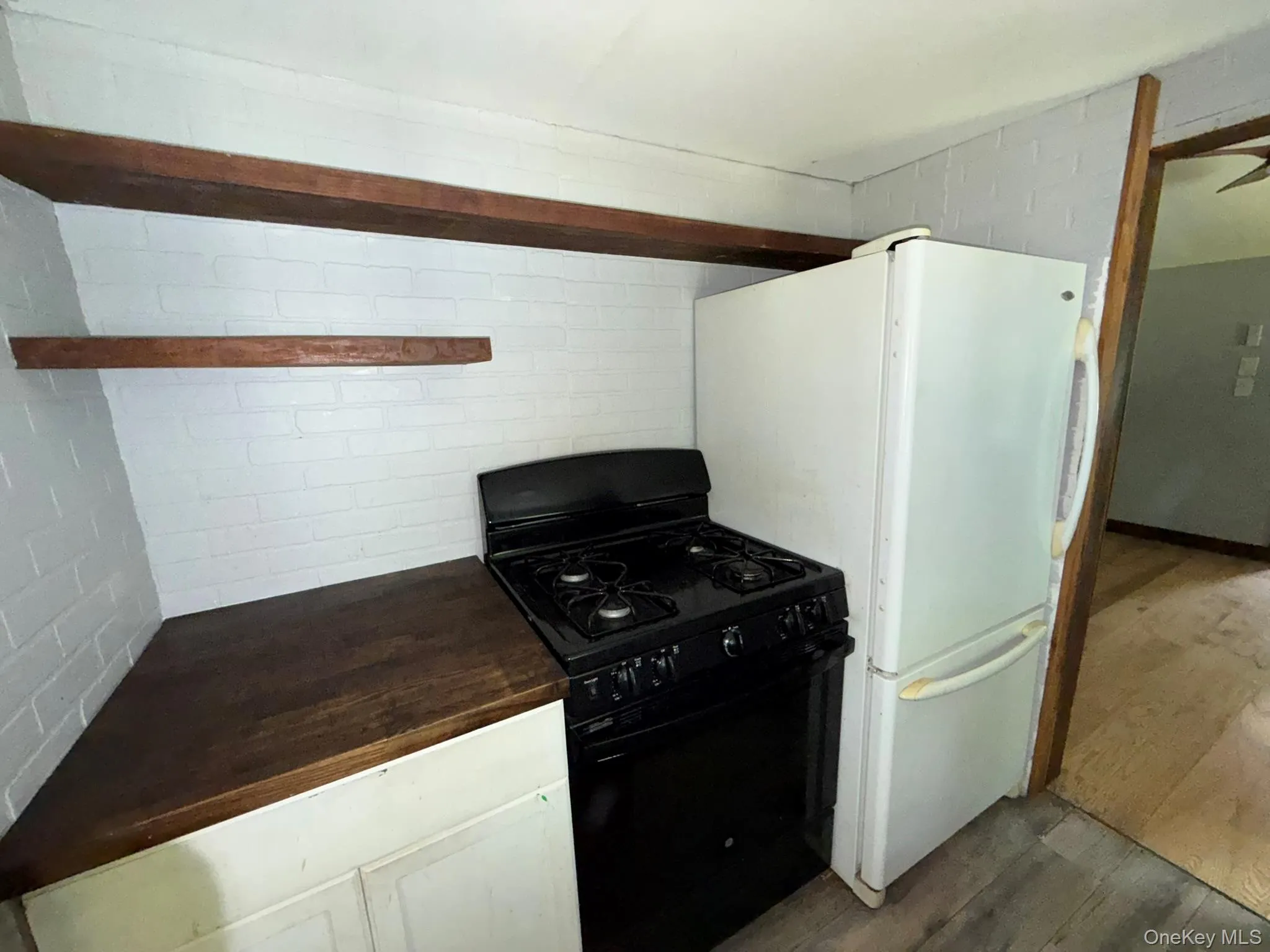 25 Gloria Trail, Monroe, NY, 1 Bedroom Bedrooms, 5 Rooms Rooms,1 BathroomBathrooms,Residential,For Rent,Gloria,0,1016381 25 Gloria Trail, Monroe, NY, 1 Bedroom Bedrooms, 5 Rooms Rooms,1 BathroomBathrooms,Residential,For Rent,Gloria,0,1016381