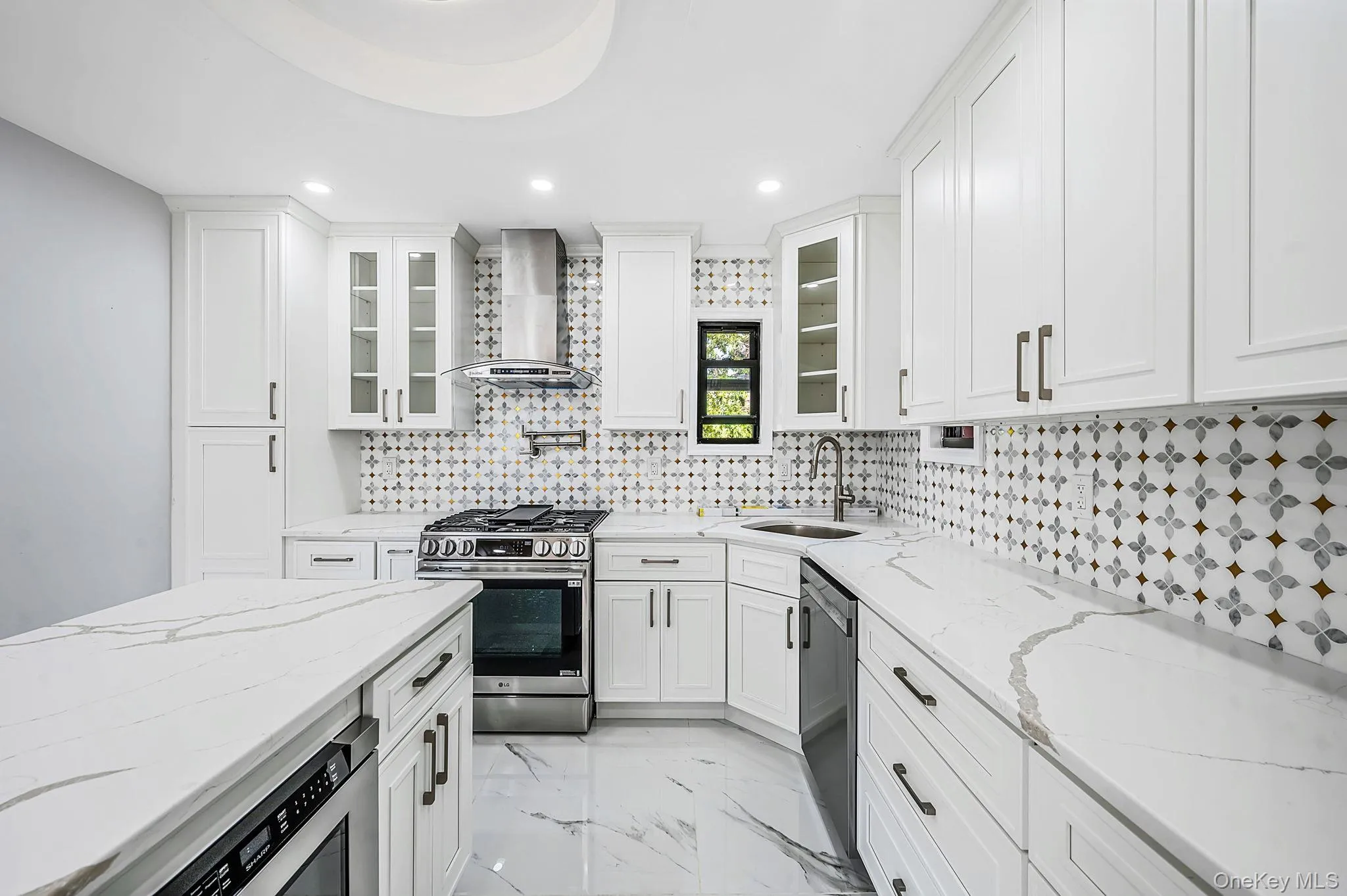 41 Kingston Street, Hempstead, NY, 4 Bedrooms Bedrooms, 8 Rooms Rooms,4 BathroomsBathrooms,Residential,For Rent,Kingston,0,1016382 41 Kingston Street, Hempstead, NY, 4 Bedrooms Bedrooms, 8 Rooms Rooms,4 BathroomsBathrooms,Residential,For Rent,Kingston,0,1016382
