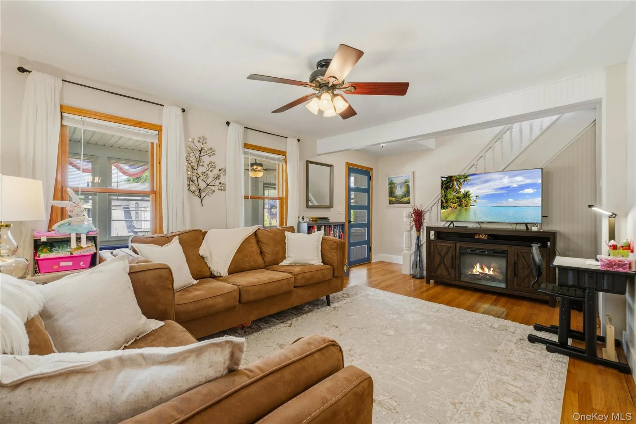 Enter through the custom front door into the spacious living room. Enter through the custom front door into the spacious living room.
