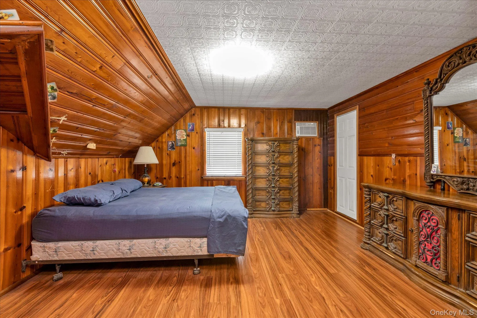 20 Francine Drive, Oyster Bay, NY, 4 Bedrooms Bedrooms, 8 Rooms Rooms,2 BathroomsBathrooms,Residential,For Rent,Francine,0,1016384 20 Francine Drive, Oyster Bay, NY, 4 Bedrooms Bedrooms, 8 Rooms Rooms,2 BathroomsBathrooms,Residential,For Rent,Francine,0,1016384