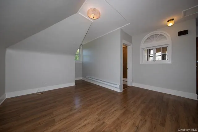 173 Sea Cliff Avenue, Oyster Bay, NY, 1 Bedroom Bedrooms, 3 Rooms Rooms,1 BathroomBathrooms,Residential Lease,For Rent,Sea Cliff,0,1016387 173 Sea Cliff Avenue, Oyster Bay, NY, 1 Bedroom Bedrooms, 3 Rooms Rooms,1 BathroomBathrooms,Residential Lease,For Rent,Sea Cliff,0,1016387