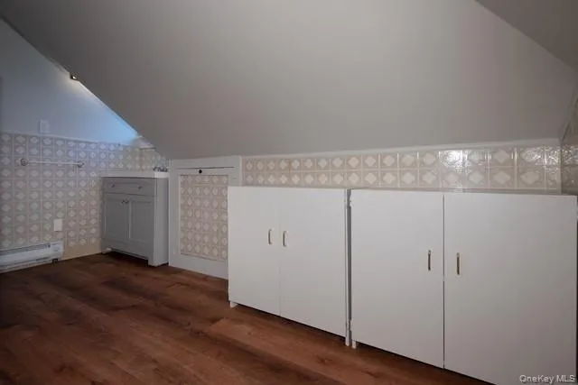 173 Sea Cliff Avenue, Oyster Bay, NY, 1 Bedroom Bedrooms, 3 Rooms Rooms,1 BathroomBathrooms,Residential Lease,For Rent,Sea Cliff,0,1016387 173 Sea Cliff Avenue, Oyster Bay, NY, 1 Bedroom Bedrooms, 3 Rooms Rooms,1 BathroomBathrooms,Residential Lease,For Rent,Sea Cliff,0,1016387