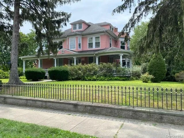 173 Sea Cliff Avenue, Oyster Bay, NY, 2 Bedrooms Bedrooms, 4 Rooms Rooms,1 BathroomBathrooms,Residential Lease,For Rent,Sea Cliff,0,1016392 173 Sea Cliff Avenue, Oyster Bay, NY, 2 Bedrooms Bedrooms, 4 Rooms Rooms,1 BathroomBathrooms,Residential Lease,For Rent,Sea Cliff,0,1016392