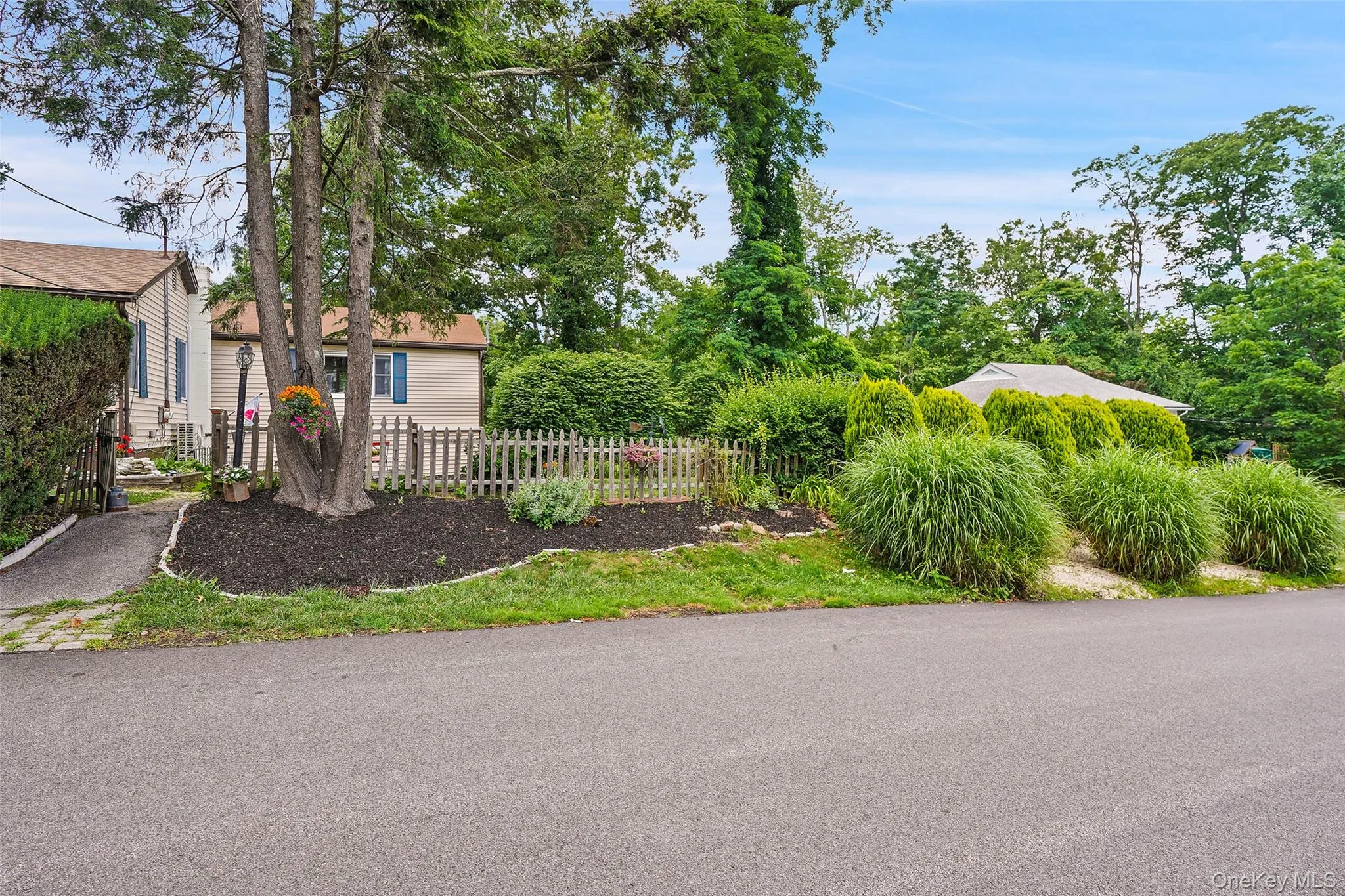 18 Sylvan Road, Putnam Valley, NY, 4 Bedrooms Bedrooms, 10 Rooms Rooms,3 BathroomsBathrooms,Residential,For Rent,Sylvan,0,1016393 18 Sylvan Road, Putnam Valley, NY, 4 Bedrooms Bedrooms, 10 Rooms Rooms,3 BathroomsBathrooms,Residential,For Rent,Sylvan,0,1016393