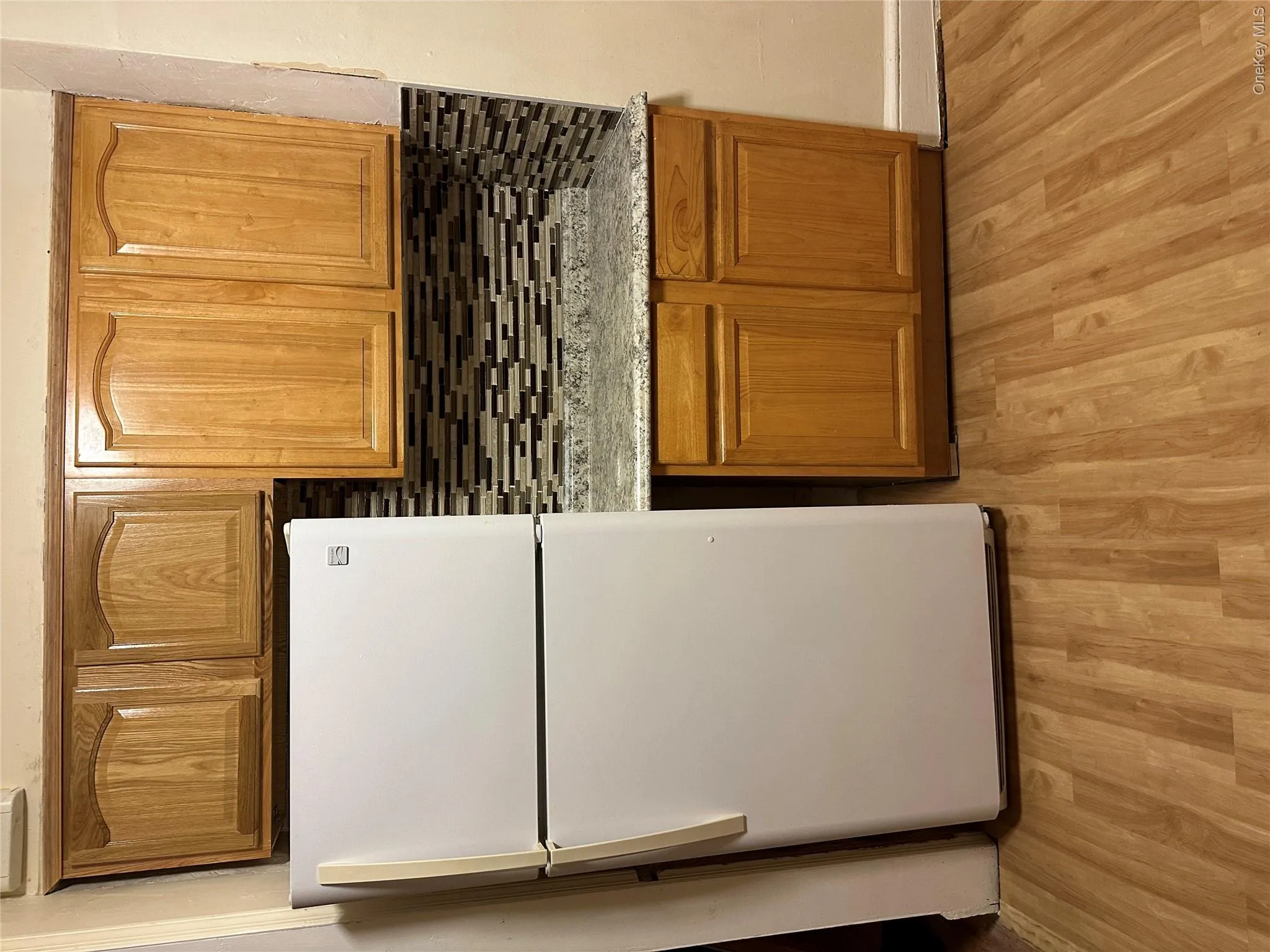 4525 Monticello Avenue, New York, NY, 3 Bedrooms Bedrooms, 7 Rooms Rooms,1 BathroomBathrooms,Residential Lease,For Rent,Monticello,0,1016400 4525 Monticello Avenue, New York, NY, 3 Bedrooms Bedrooms, 7 Rooms Rooms,1 BathroomBathrooms,Residential Lease,For Rent,Monticello,0,1016400