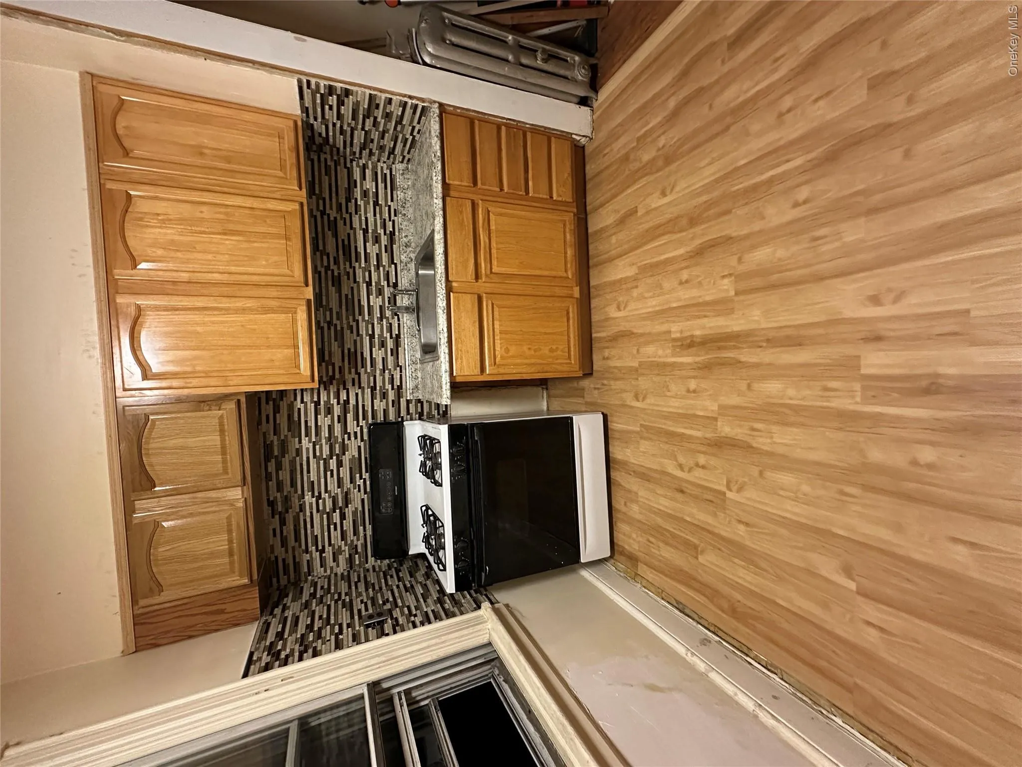 4525 Monticello Avenue, New York, NY, 3 Bedrooms Bedrooms, 7 Rooms Rooms,1 BathroomBathrooms,Residential Lease,For Rent,Monticello,0,1016400 4525 Monticello Avenue, New York, NY, 3 Bedrooms Bedrooms, 7 Rooms Rooms,1 BathroomBathrooms,Residential Lease,For Rent,Monticello,0,1016400