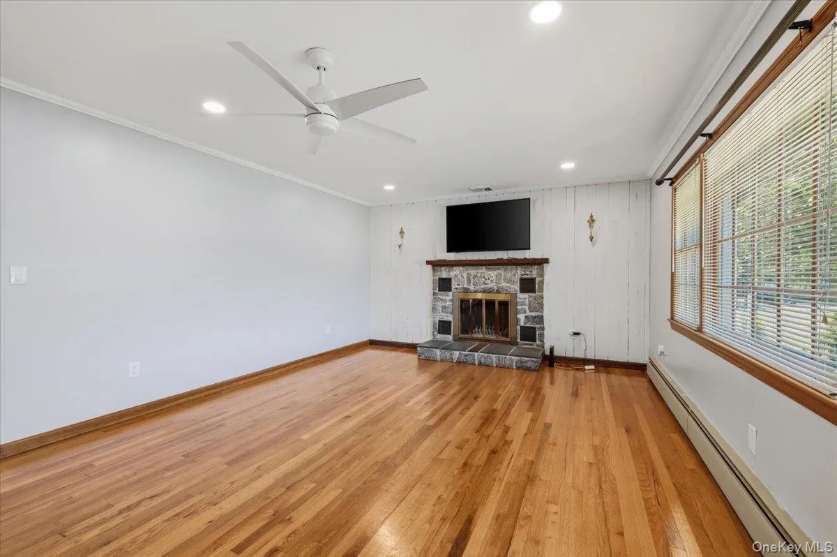 870 Crittens Lane, Southold, NY, 3 Bedrooms Bedrooms, 7 Rooms Rooms,2 BathroomsBathrooms,Residential,For Rent,Crittens,0,KEY1016402 870 Crittens Lane, Southold, NY, 3 Bedrooms Bedrooms, 7 Rooms Rooms,2 BathroomsBathrooms,Residential,For Rent,Crittens,0,KEY1016402