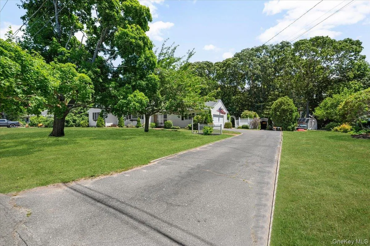870 Crittens Lane, Southold, NY, 3 Bedrooms Bedrooms, 7 Rooms Rooms,2 BathroomsBathrooms,Residential,For Rent,Crittens,0,KEY1016402 870 Crittens Lane, Southold, NY, 3 Bedrooms Bedrooms, 7 Rooms Rooms,2 BathroomsBathrooms,Residential,For Rent,Crittens,0,KEY1016402