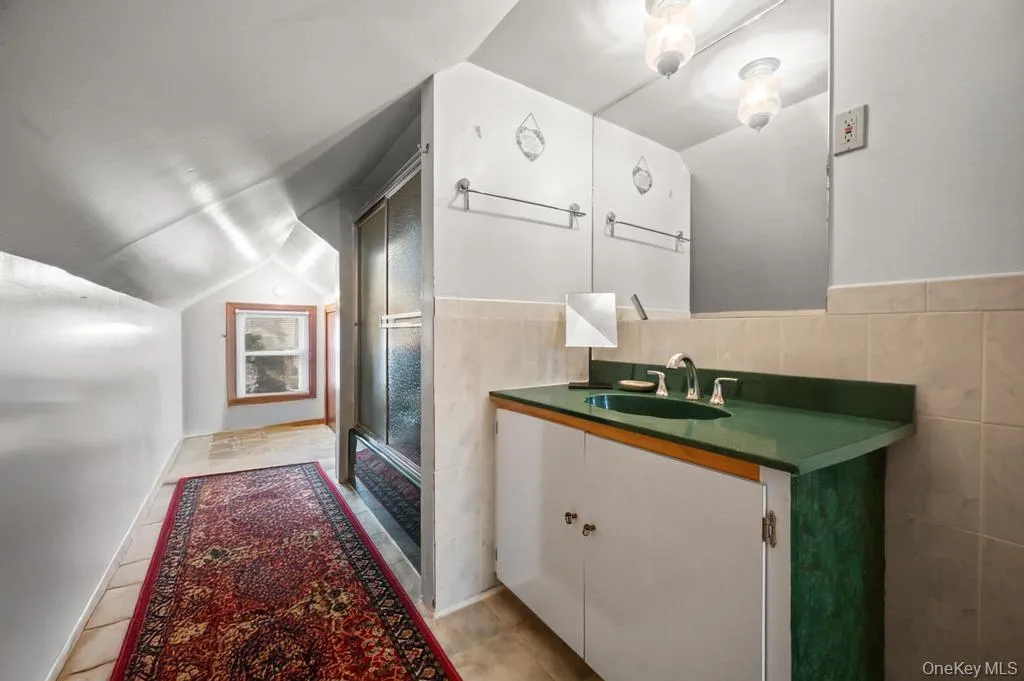 11544 225th Street, New York, NY, 3 Bedrooms Bedrooms, 8 Rooms Rooms,2 BathroomsBathrooms,Residential,For Rent,225th,0,KEY1016403 11544 225th Street, New York, NY, 3 Bedrooms Bedrooms, 8 Rooms Rooms,2 BathroomsBathrooms,Residential,For Rent,225th,0,KEY1016403