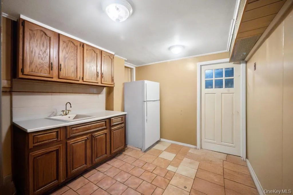 11544 225th Street, New York, NY, 3 Bedrooms Bedrooms, 8 Rooms Rooms,2 BathroomsBathrooms,Residential,For Rent,225th,0,KEY1016403 11544 225th Street, New York, NY, 3 Bedrooms Bedrooms, 8 Rooms Rooms,2 BathroomsBathrooms,Residential,For Rent,225th,0,KEY1016403