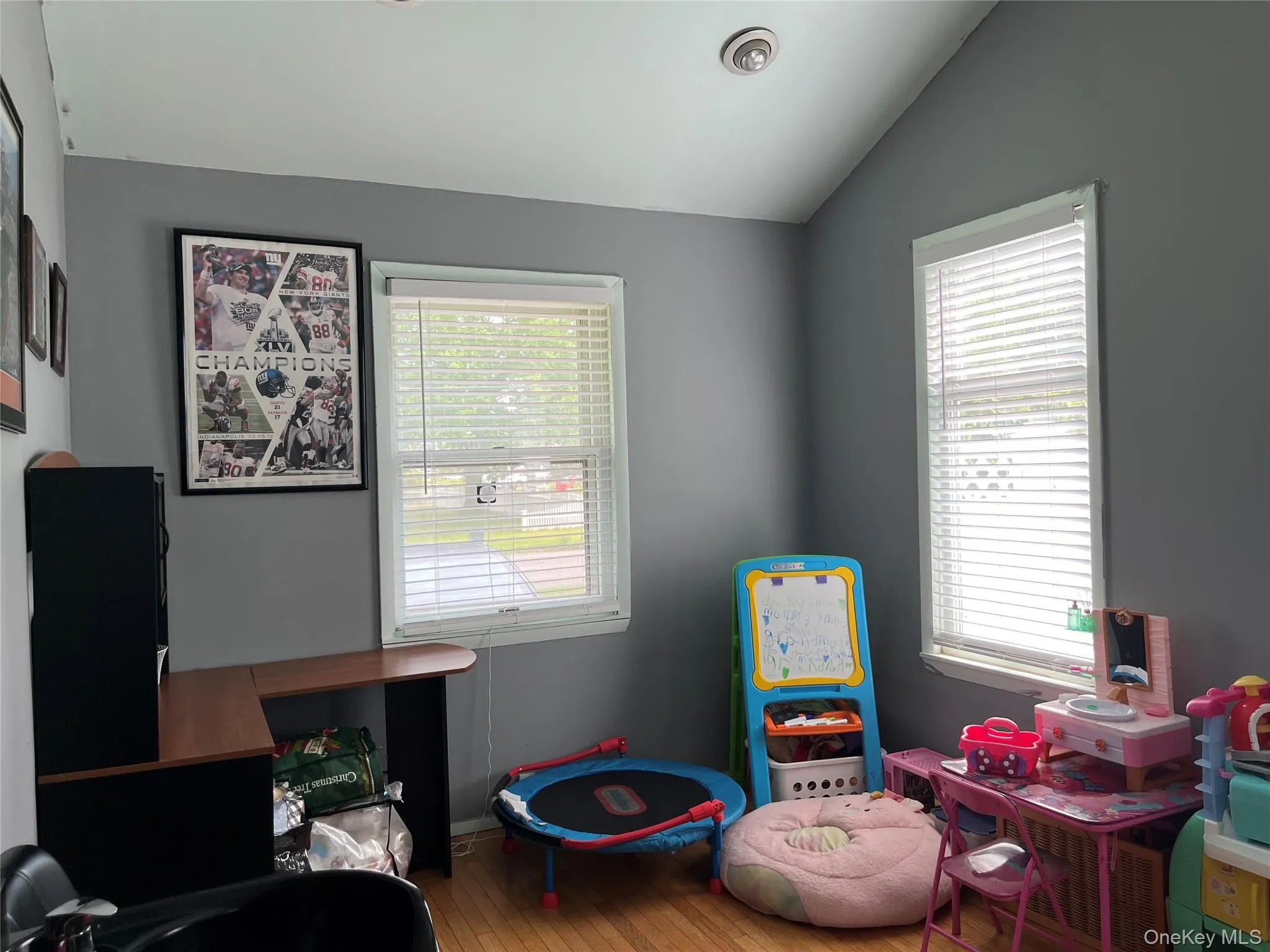 3rd bedroom 3rd bedroom
