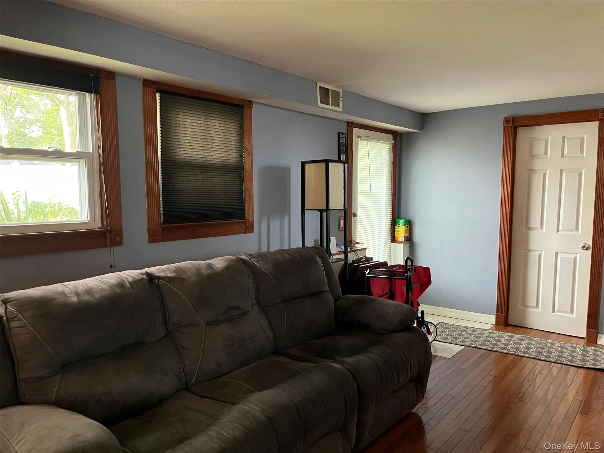 7 Squires Avenue, Brookhaven, NY, 3 Bedrooms Bedrooms, 9 Rooms Rooms,2 BathroomsBathrooms,Residential,For Rent,Squires,0,1016408 7 Squires Avenue, Brookhaven, NY, 3 Bedrooms Bedrooms, 9 Rooms Rooms,2 BathroomsBathrooms,Residential,For Rent,Squires,0,1016408