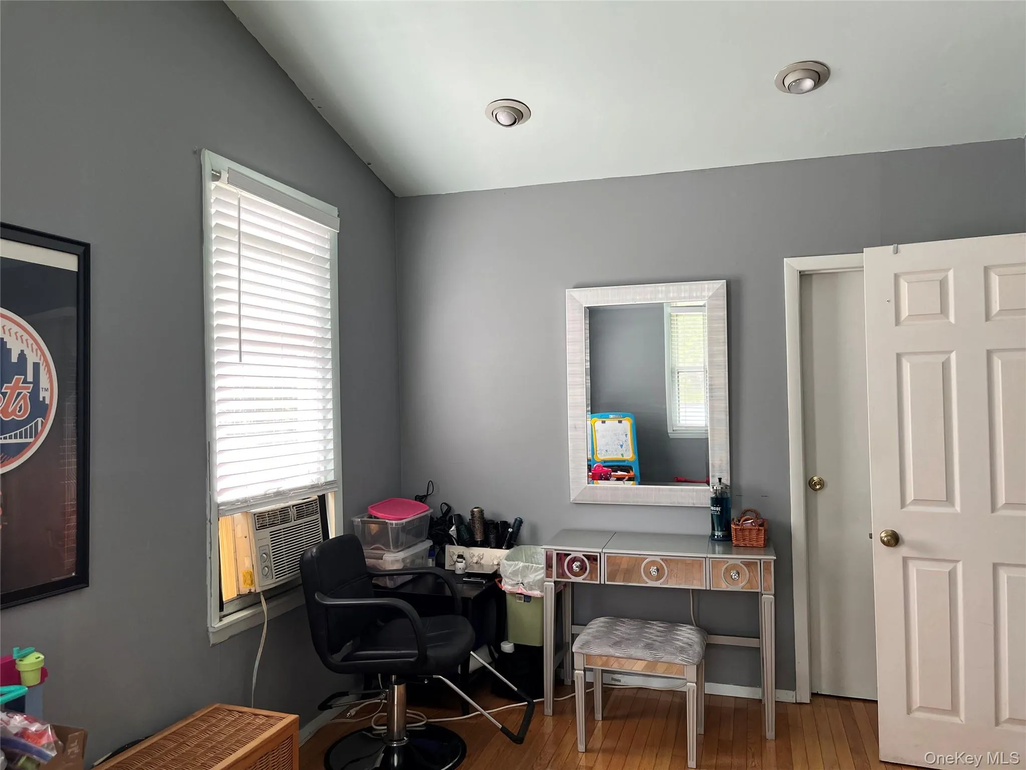 3rd bedroom 3rd bedroom