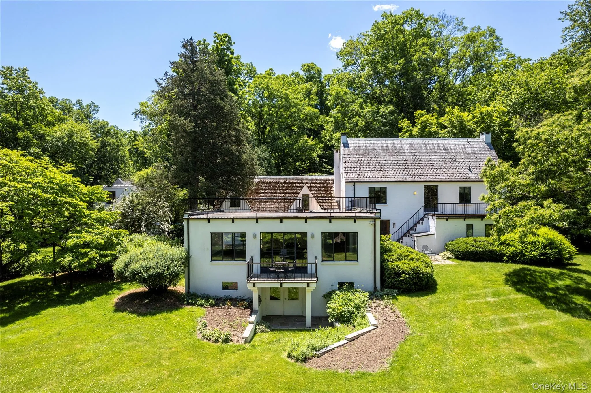 164 Mountain Road, Clarkstown, NY, 6 Bedrooms Bedrooms, 18 Rooms Rooms,7 BathroomsBathrooms,Residential,For Rent,Mountain,0,1016409 164 Mountain Road, Clarkstown, NY, 6 Bedrooms Bedrooms, 18 Rooms Rooms,7 BathroomsBathrooms,Residential,For Rent,Mountain,0,1016409