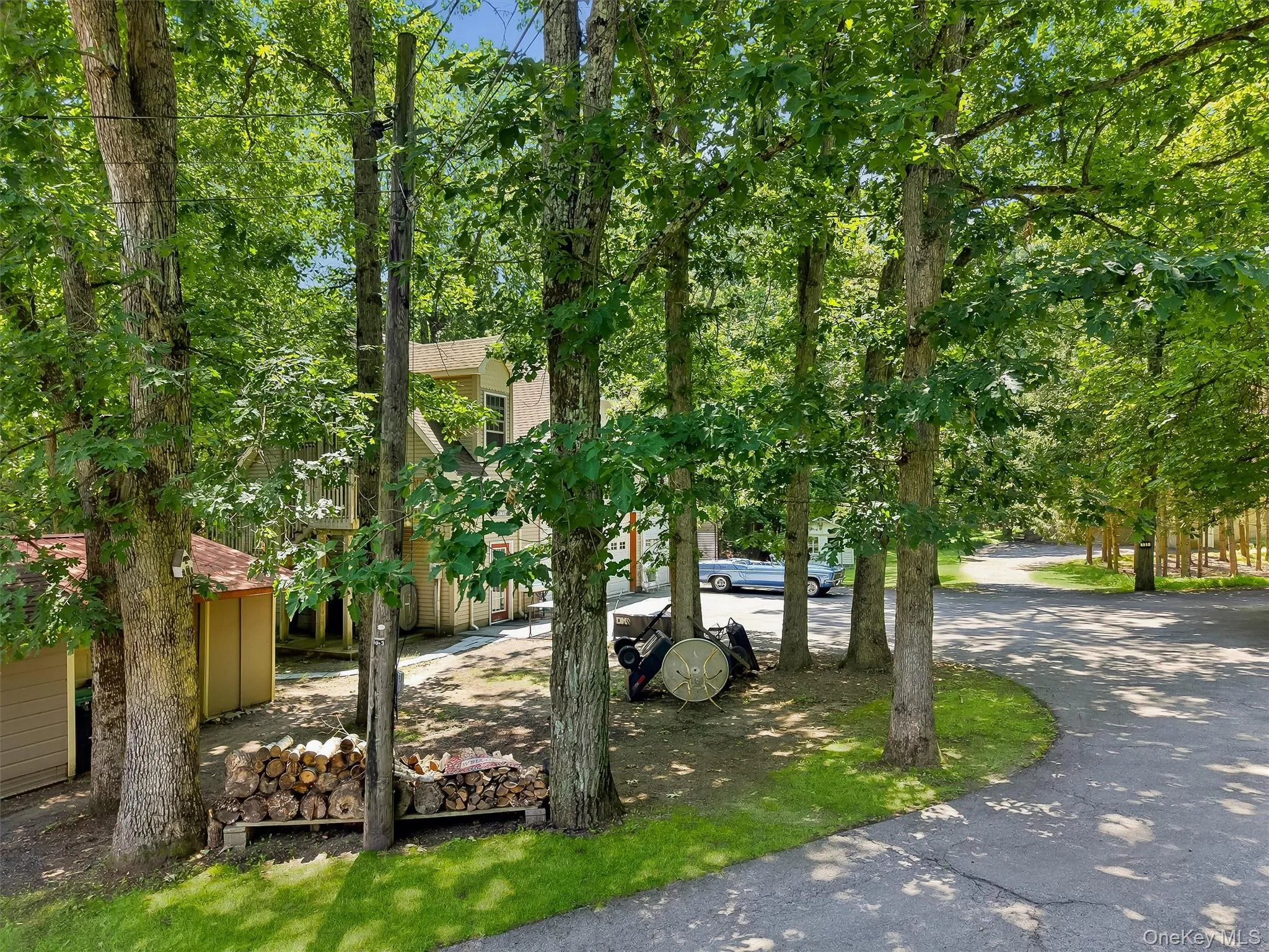 Continuing Driveway to Carriage House and 131 Hill Road. Continuing Driveway to Carriage House and 131 Hill Road.