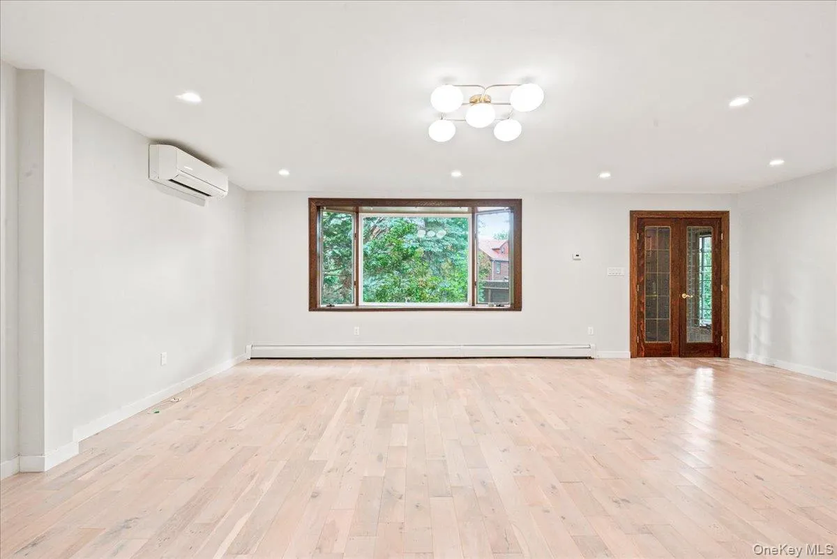 152 Whitson Street, New York, NY, 5 Bedrooms Bedrooms, 15 Rooms Rooms,2 BathroomsBathrooms,Residential,For Rent,Whitson,0,1016413 152 Whitson Street, New York, NY, 5 Bedrooms Bedrooms, 15 Rooms Rooms,2 BathroomsBathrooms,Residential,For Rent,Whitson,0,1016413