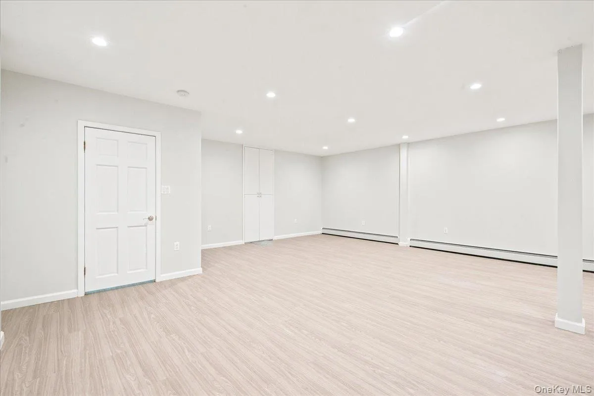 152 Whitson Street, New York, NY, 5 Bedrooms Bedrooms, 15 Rooms Rooms,2 BathroomsBathrooms,Residential,For Rent,Whitson,0,1016413 152 Whitson Street, New York, NY, 5 Bedrooms Bedrooms, 15 Rooms Rooms,2 BathroomsBathrooms,Residential,For Rent,Whitson,0,1016413