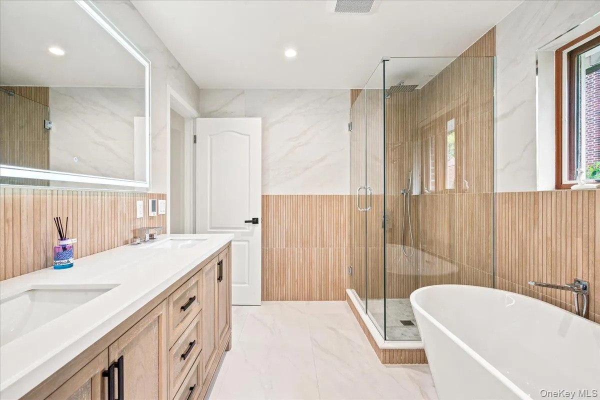 152 Whitson Street, New York, NY, 5 Bedrooms Bedrooms, 15 Rooms Rooms,2 BathroomsBathrooms,Residential,For Rent,Whitson,0,1016413 152 Whitson Street, New York, NY, 5 Bedrooms Bedrooms, 15 Rooms Rooms,2 BathroomsBathrooms,Residential,For Rent,Whitson,0,1016413