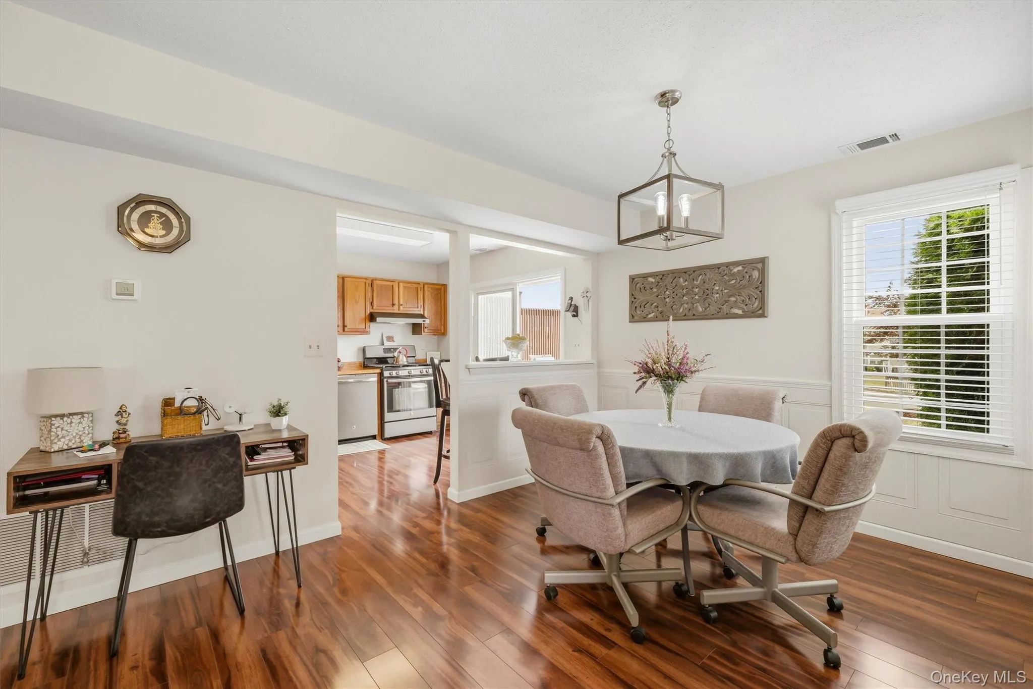 2703 Whispering Hills, Chester Town, NY, 3 Bedrooms Bedrooms, 6 Rooms Rooms,2 BathroomsBathrooms,Residential,For Rent,Whispering,0,1016415 2703 Whispering Hills, Chester Town, NY, 3 Bedrooms Bedrooms, 6 Rooms Rooms,2 BathroomsBathrooms,Residential,For Rent,Whispering,0,1016415