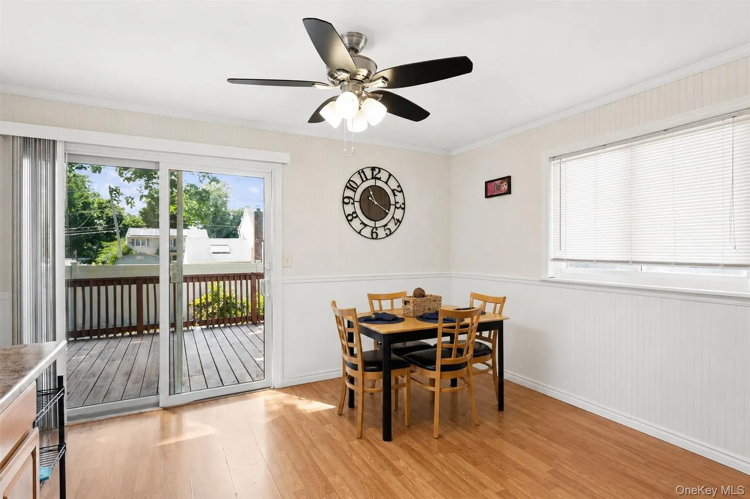 1 Ontario Street, Brookhaven, NY, 3 Bedrooms Bedrooms, 7 Rooms Rooms,1 BathroomBathrooms,Residential,For Rent,Ontario,0,KEY1016422 1 Ontario Street, Brookhaven, NY, 3 Bedrooms Bedrooms, 7 Rooms Rooms,1 BathroomBathrooms,Residential,For Rent,Ontario,0,KEY1016422