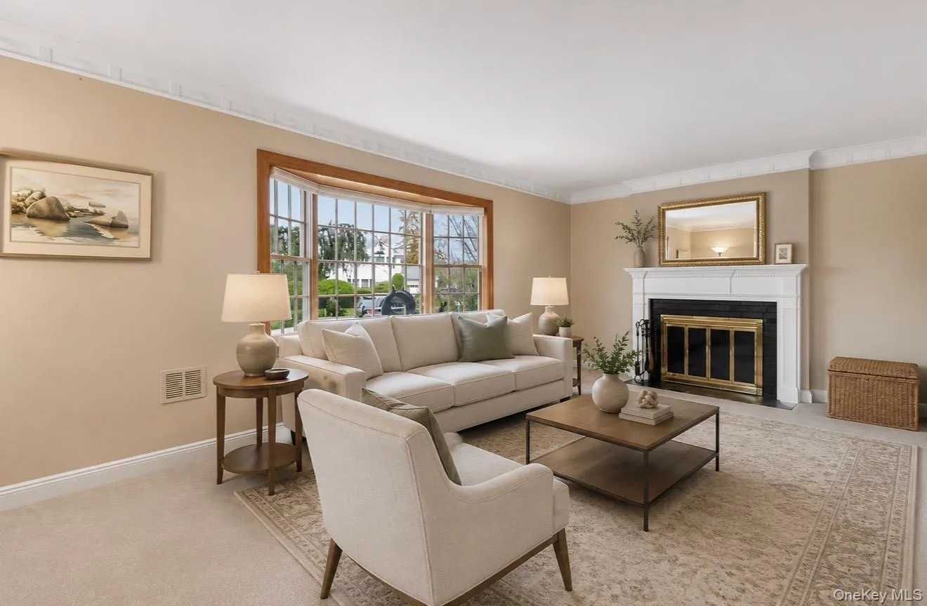 221 Kensington Road, Hempstead, NY, 4 Bedrooms Bedrooms, 8 Rooms Rooms,2 BathroomsBathrooms,Residential,For Rent,Kensington,0,1016423 221 Kensington Road, Hempstead, NY, 4 Bedrooms Bedrooms, 8 Rooms Rooms,2 BathroomsBathrooms,Residential,For Rent,Kensington,0,1016423