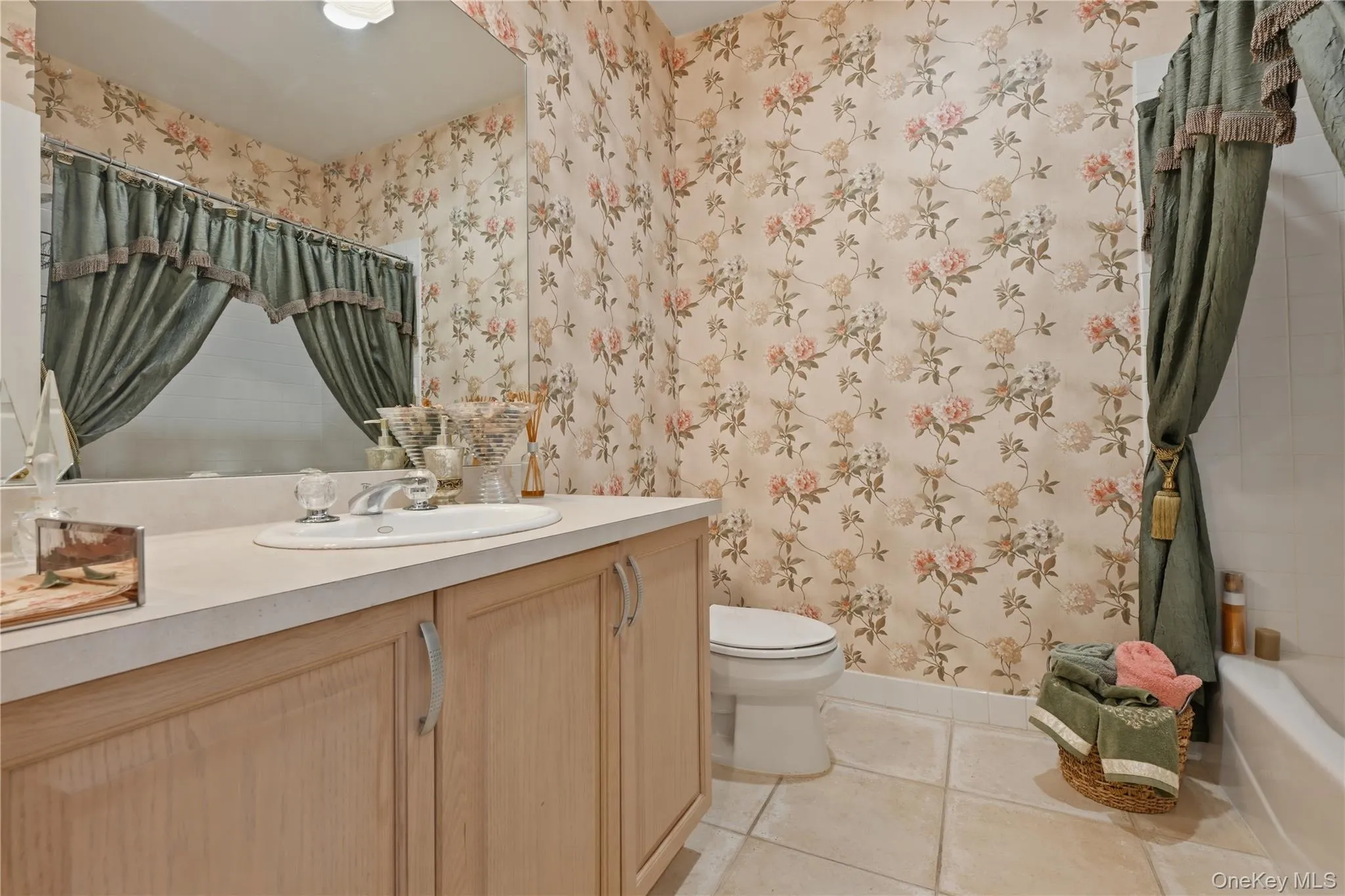 87 Carriage Lane, Oyster Bay, NY, 3 Bedrooms Bedrooms, 6 Rooms Rooms,2 BathroomsBathrooms,Residential,For Rent,Carriage,0,KEY1016425 87 Carriage Lane, Oyster Bay, NY, 3 Bedrooms Bedrooms, 6 Rooms Rooms,2 BathroomsBathrooms,Residential,For Rent,Carriage,0,KEY1016425