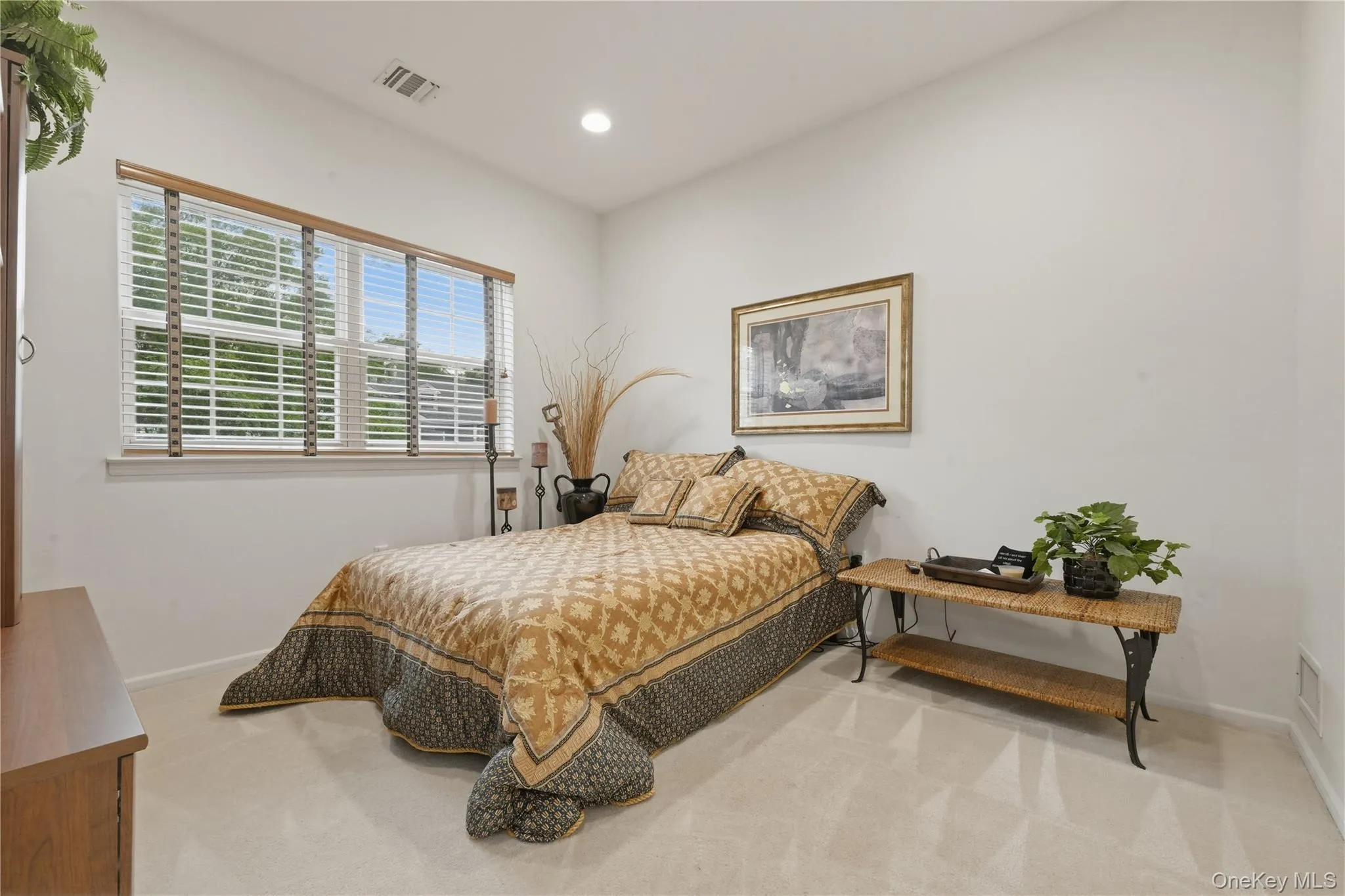87 Carriage Lane, Oyster Bay, NY, 3 Bedrooms Bedrooms, 6 Rooms Rooms,2 BathroomsBathrooms,Residential,For Rent,Carriage,0,KEY1016425 87 Carriage Lane, Oyster Bay, NY, 3 Bedrooms Bedrooms, 6 Rooms Rooms,2 BathroomsBathrooms,Residential,For Rent,Carriage,0,KEY1016425