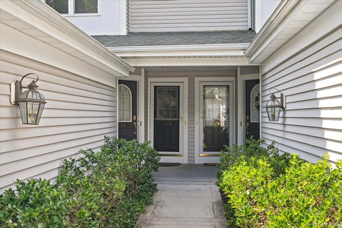225 Waterside Close, Peekskill, NY, 2 Bedrooms Bedrooms, 5 Rooms Rooms,2 BathroomsBathrooms,Residential,For Rent,Waterside Close,0,KEY1016431 225 Waterside Close, Peekskill, NY, 2 Bedrooms Bedrooms, 5 Rooms Rooms,2 BathroomsBathrooms,Residential,For Rent,Waterside Close,0,KEY1016431
