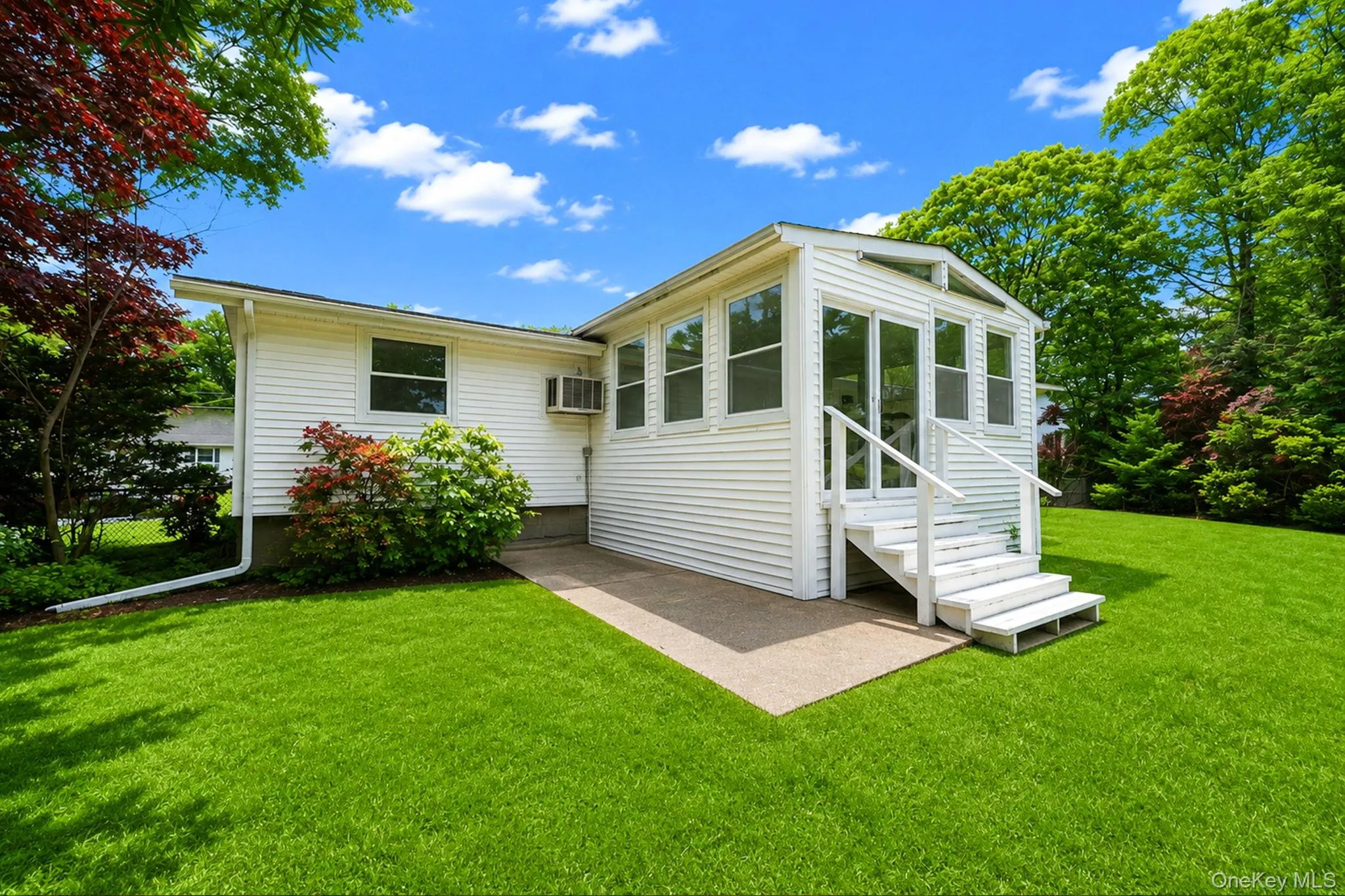 16 Lodge Lane, Brookhaven, NY, 3 Bedrooms Bedrooms, 7 Rooms Rooms,1 BathroomBathrooms,Residential,For Rent,Lodge,0,1016432 16 Lodge Lane, Brookhaven, NY, 3 Bedrooms Bedrooms, 7 Rooms Rooms,1 BathroomBathrooms,Residential,For Rent,Lodge,0,1016432
