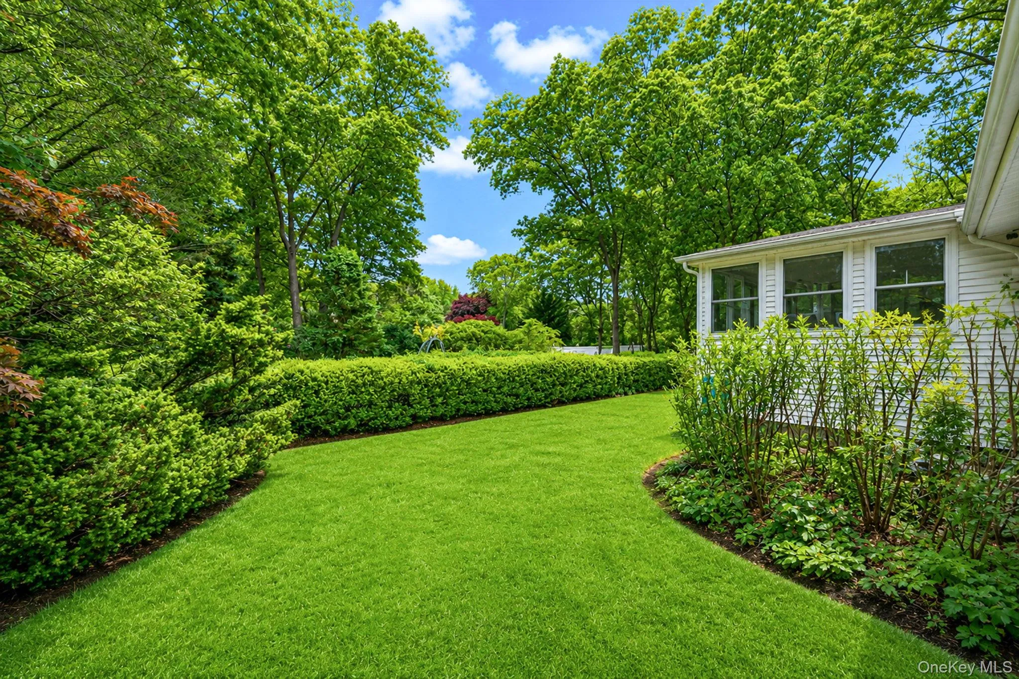 16 Lodge Lane, Brookhaven, NY, 3 Bedrooms Bedrooms, 7 Rooms Rooms,1 BathroomBathrooms,Residential,For Rent,Lodge,0,1016432 16 Lodge Lane, Brookhaven, NY, 3 Bedrooms Bedrooms, 7 Rooms Rooms,1 BathroomBathrooms,Residential,For Rent,Lodge,0,1016432