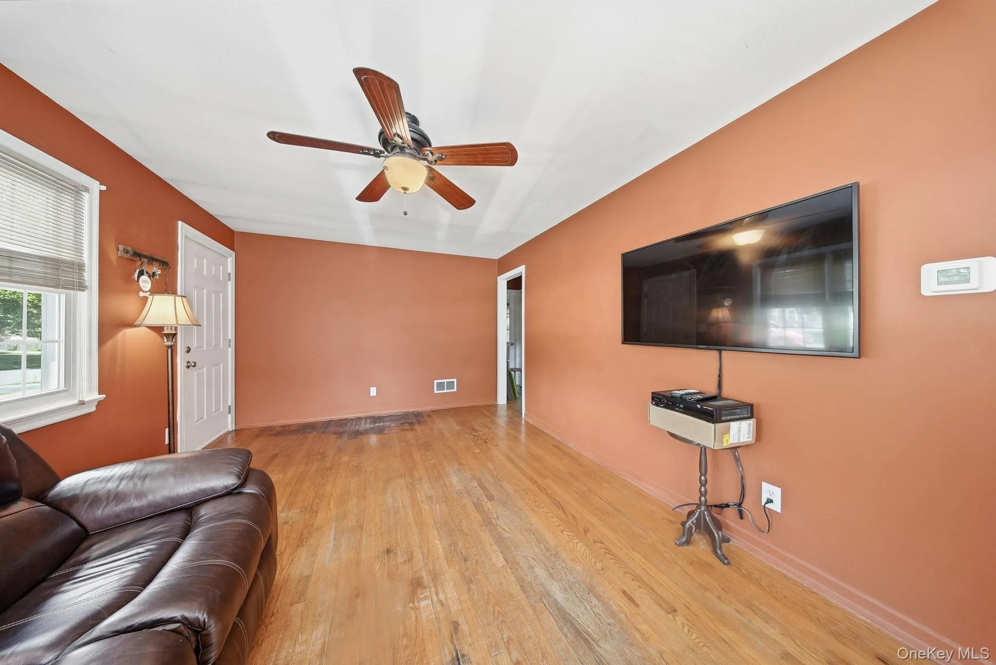 24 Mountain Avenue, Middletown, NY, 4 Bedrooms Bedrooms, 6 Rooms Rooms,2 BathroomsBathrooms,Residential,For Rent,Mountain,0,KEY1016433 24 Mountain Avenue, Middletown, NY, 4 Bedrooms Bedrooms, 6 Rooms Rooms,2 BathroomsBathrooms,Residential,For Rent,Mountain,0,KEY1016433