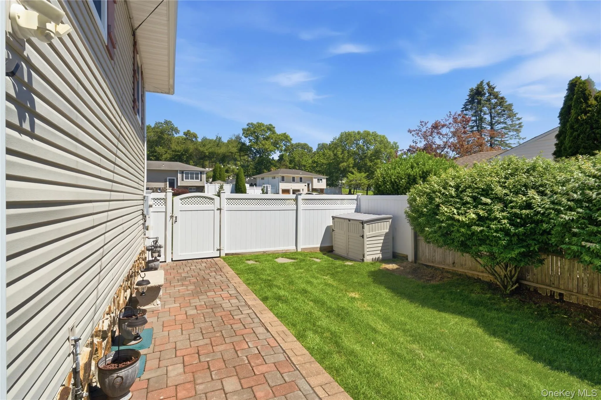 50 Amsterdam Road, Smithtown, NY, 4 Bedrooms Bedrooms, 7 Rooms Rooms,2 BathroomsBathrooms,Residential,For Rent,Amsterdam,0,1016434 50 Amsterdam Road, Smithtown, NY, 4 Bedrooms Bedrooms, 7 Rooms Rooms,2 BathroomsBathrooms,Residential,For Rent,Amsterdam,0,1016434