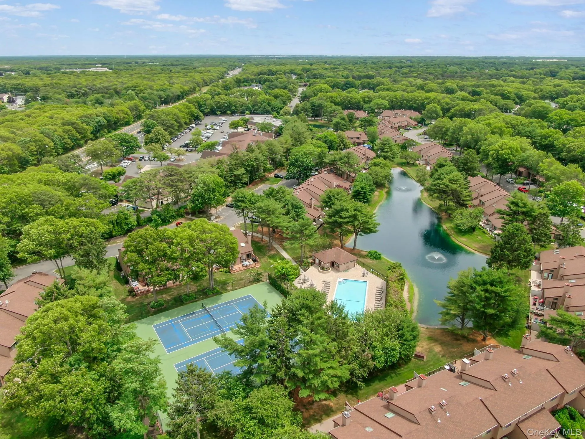 230 Springmeadow Drive, Islip, NY, 3 Bedrooms Bedrooms, 5 Rooms Rooms,1 BathroomBathrooms,Residential,For Rent,Springmeadow,0,KEY1016436 230 Springmeadow Drive, Islip, NY, 3 Bedrooms Bedrooms, 5 Rooms Rooms,1 BathroomBathrooms,Residential,For Rent,Springmeadow,0,KEY1016436