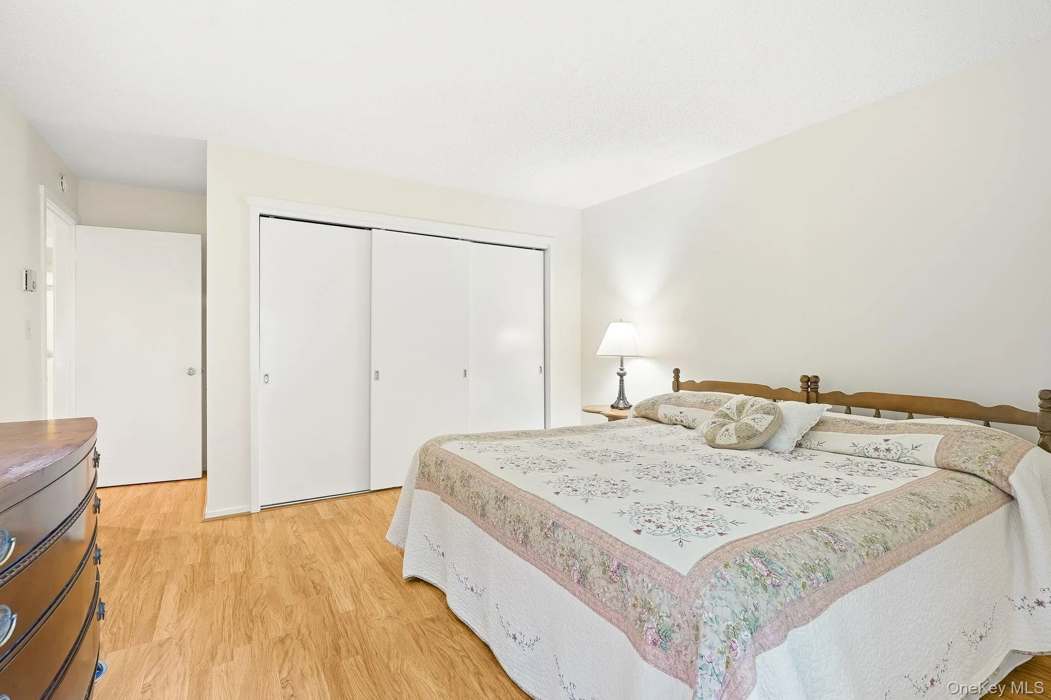 103 Heritage Hills, Somers, NY, 3 Bedrooms Bedrooms, 6 Rooms Rooms,2 BathroomsBathrooms,Residential,For Rent,Heritage,0,KEY1016437 103 Heritage Hills, Somers, NY, 3 Bedrooms Bedrooms, 6 Rooms Rooms,2 BathroomsBathrooms,Residential,For Rent,Heritage,0,KEY1016437