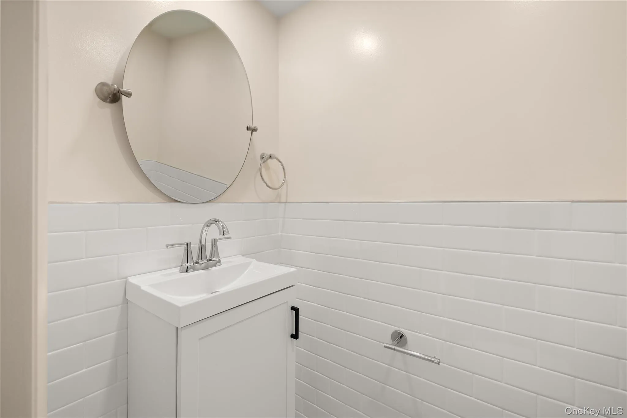 650 newbridge Road, Hempstead, NY, 3 Bedrooms Bedrooms, 6 Rooms Rooms,2 BathroomsBathrooms,Residential,For Rent,newbridge,0,1016439 650 newbridge Road, Hempstead, NY, 3 Bedrooms Bedrooms, 6 Rooms Rooms,2 BathroomsBathrooms,Residential,For Rent,newbridge,0,1016439