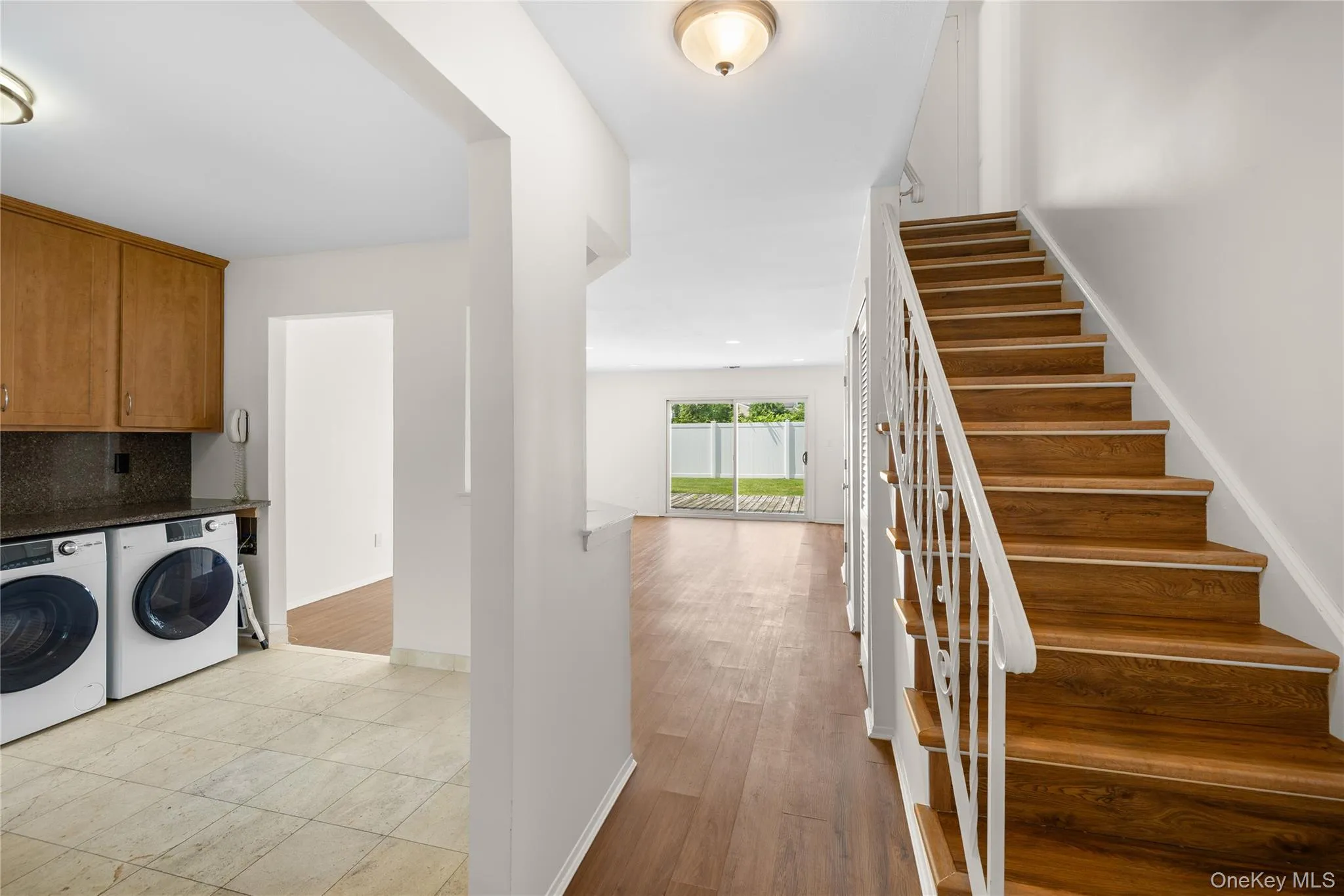 650 newbridge Road, Hempstead, NY, 3 Bedrooms Bedrooms, 6 Rooms Rooms,2 BathroomsBathrooms,Residential,For Rent,newbridge,0,1016439 650 newbridge Road, Hempstead, NY, 3 Bedrooms Bedrooms, 6 Rooms Rooms,2 BathroomsBathrooms,Residential,For Rent,newbridge,0,1016439