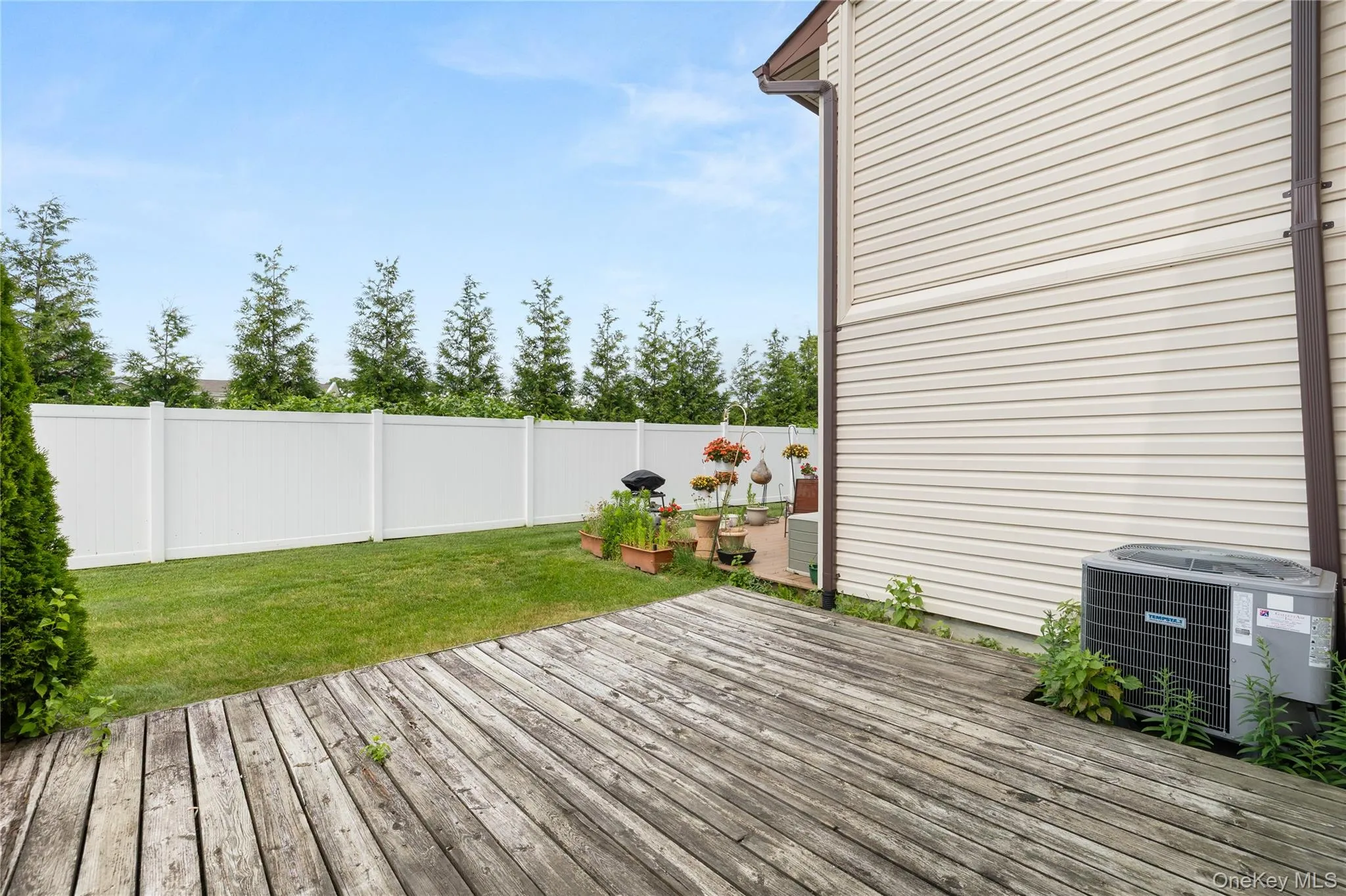 650 newbridge Road, Hempstead, NY, 3 Bedrooms Bedrooms, 6 Rooms Rooms,2 BathroomsBathrooms,Residential,For Rent,newbridge,0,1016439 650 newbridge Road, Hempstead, NY, 3 Bedrooms Bedrooms, 6 Rooms Rooms,2 BathroomsBathrooms,Residential,For Rent,newbridge,0,1016439