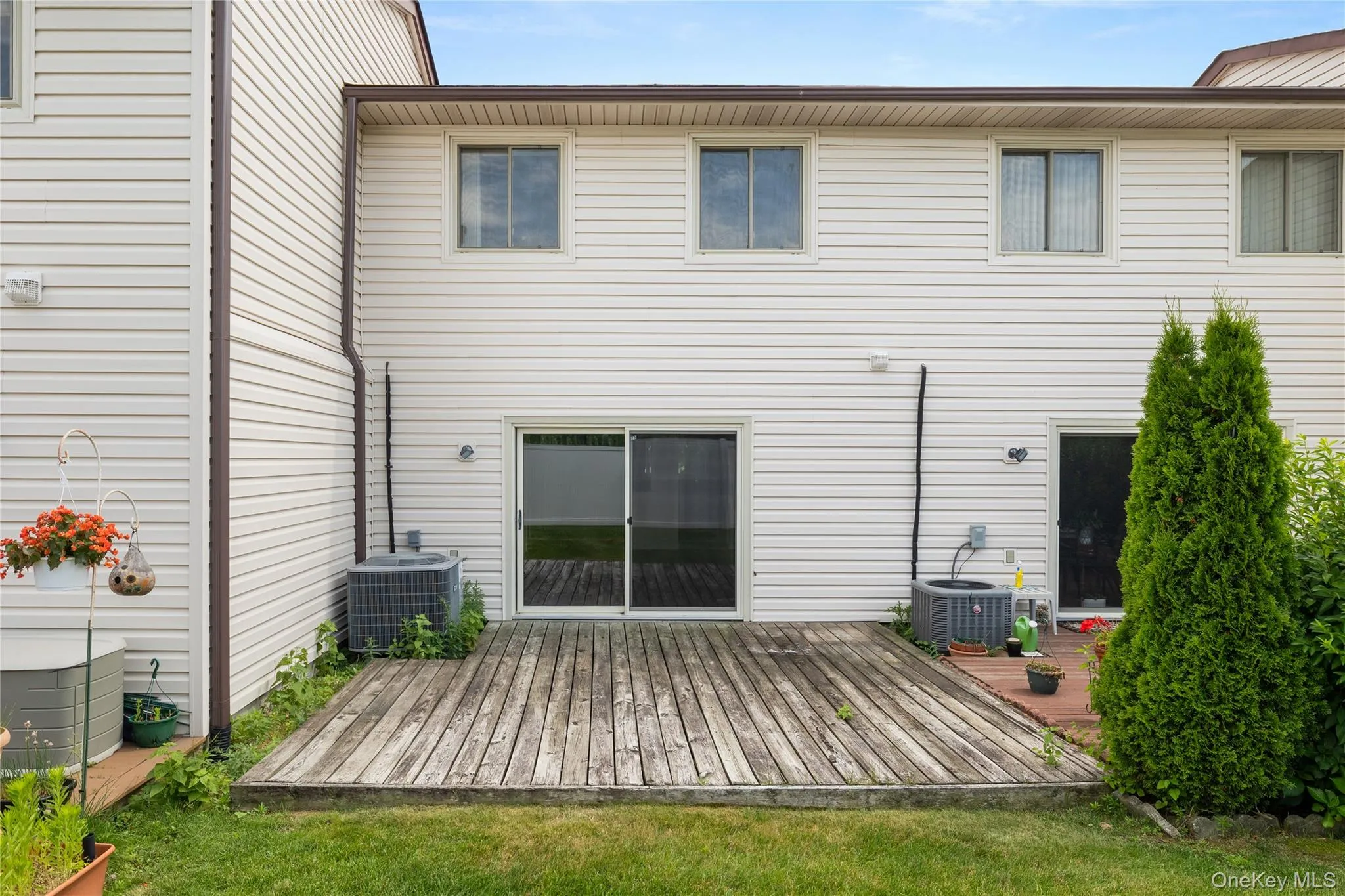 650 newbridge Road, Hempstead, NY, 3 Bedrooms Bedrooms, 6 Rooms Rooms,2 BathroomsBathrooms,Residential,For Rent,newbridge,0,1016439 650 newbridge Road, Hempstead, NY, 3 Bedrooms Bedrooms, 6 Rooms Rooms,2 BathroomsBathrooms,Residential,For Rent,newbridge,0,1016439