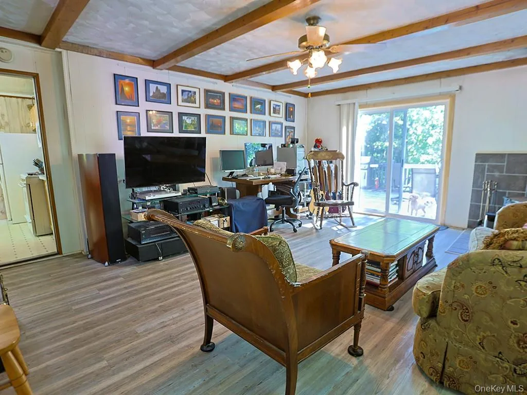 16 Highview Avenue, Mamakating, NY, 2 Bedrooms Bedrooms, 6 Rooms Rooms,1 BathroomBathrooms,Residential,For Rent,Highview,0,KEY1016442 16 Highview Avenue, Mamakating, NY, 2 Bedrooms Bedrooms, 6 Rooms Rooms,1 BathroomBathrooms,Residential,For Rent,Highview,0,KEY1016442